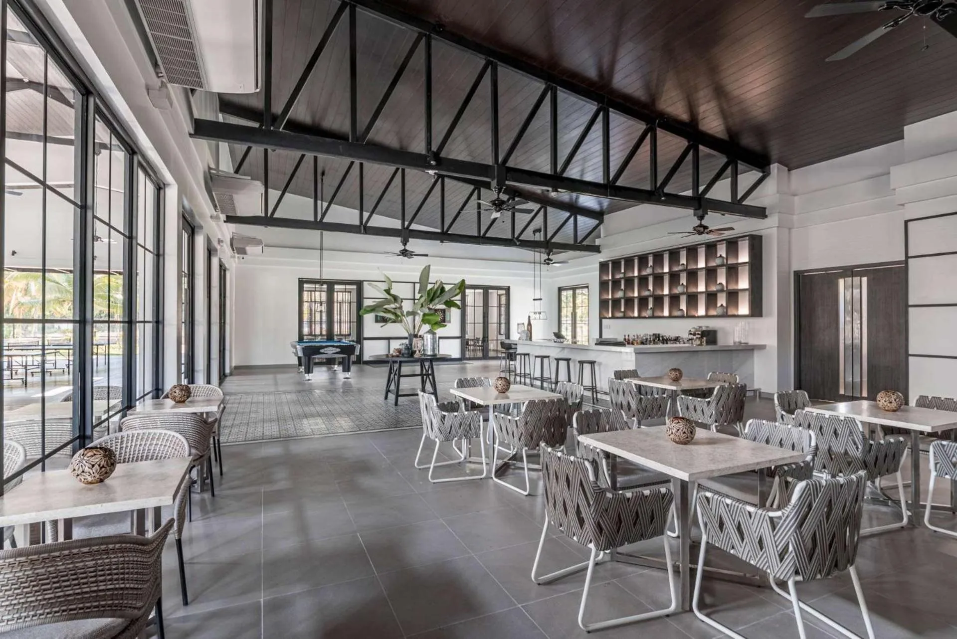 Restaurant/places to eat in Dusit Thani Lubi Plantation Resort