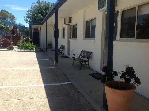 Property building in Portarlington Beach Motel