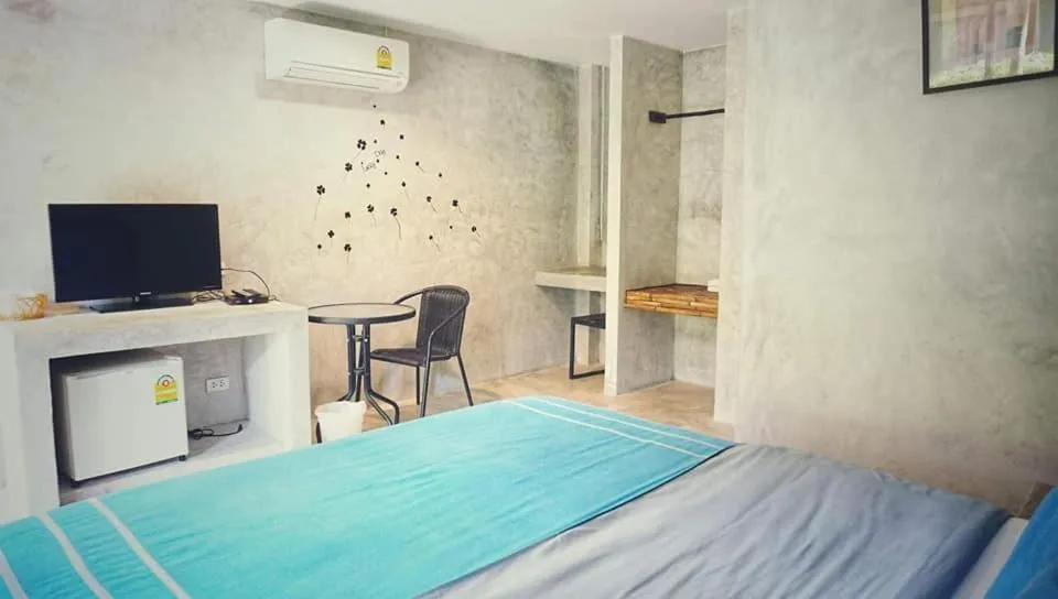 Bed in The Curve Residence