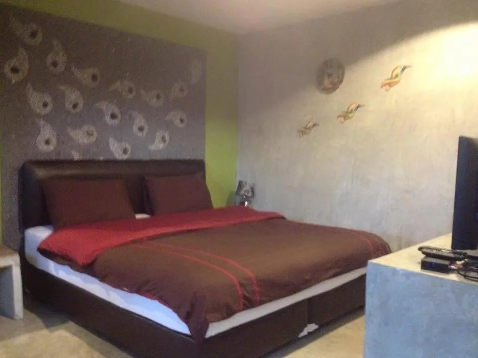 Bed in The Curve Residence