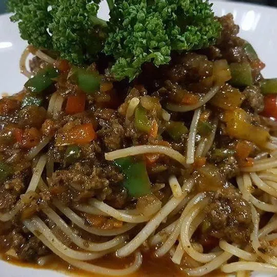 Restaurant/places to eat in The Curve Residence