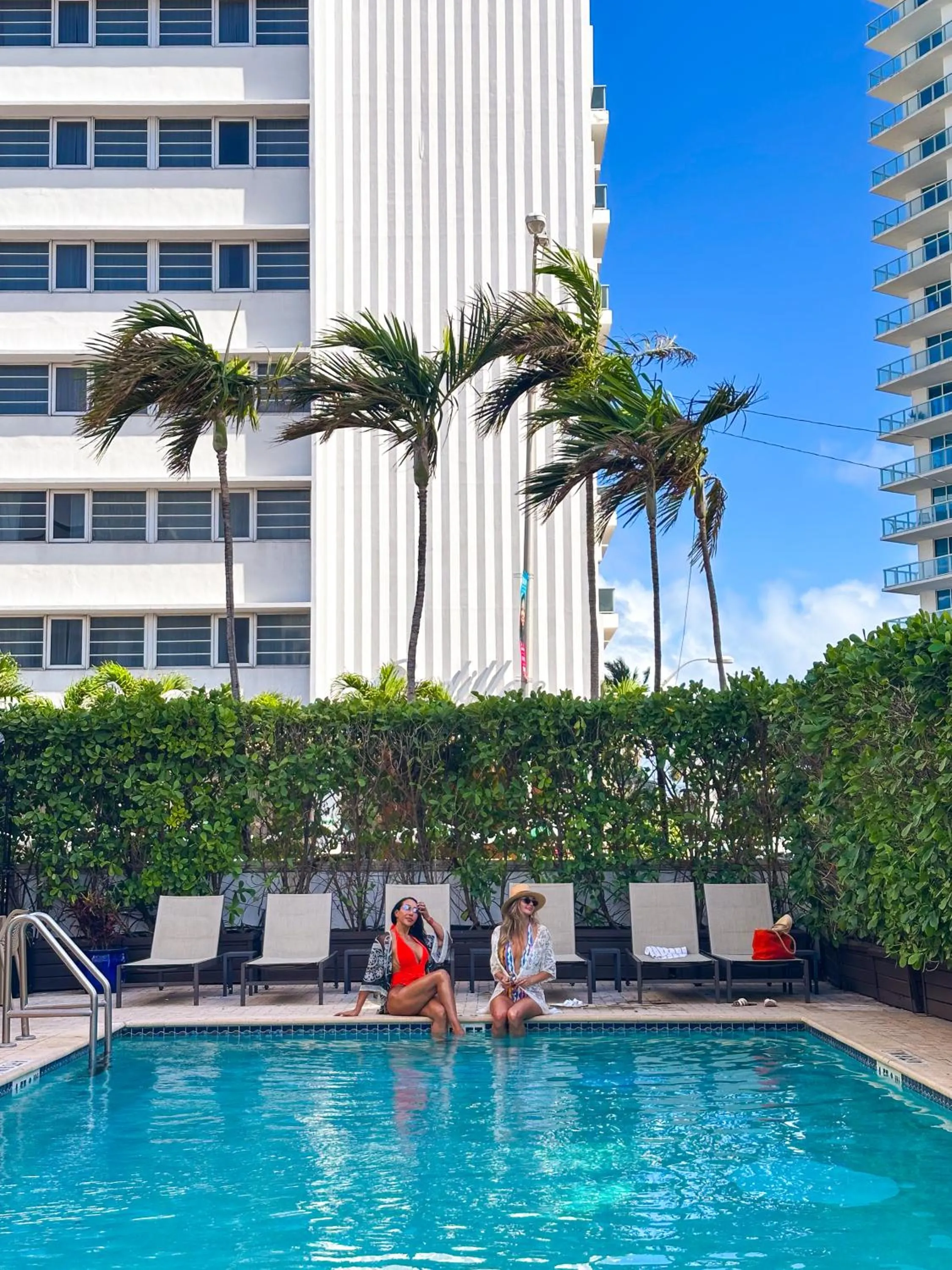 Swimming pool in Circa 39 Miami Beach