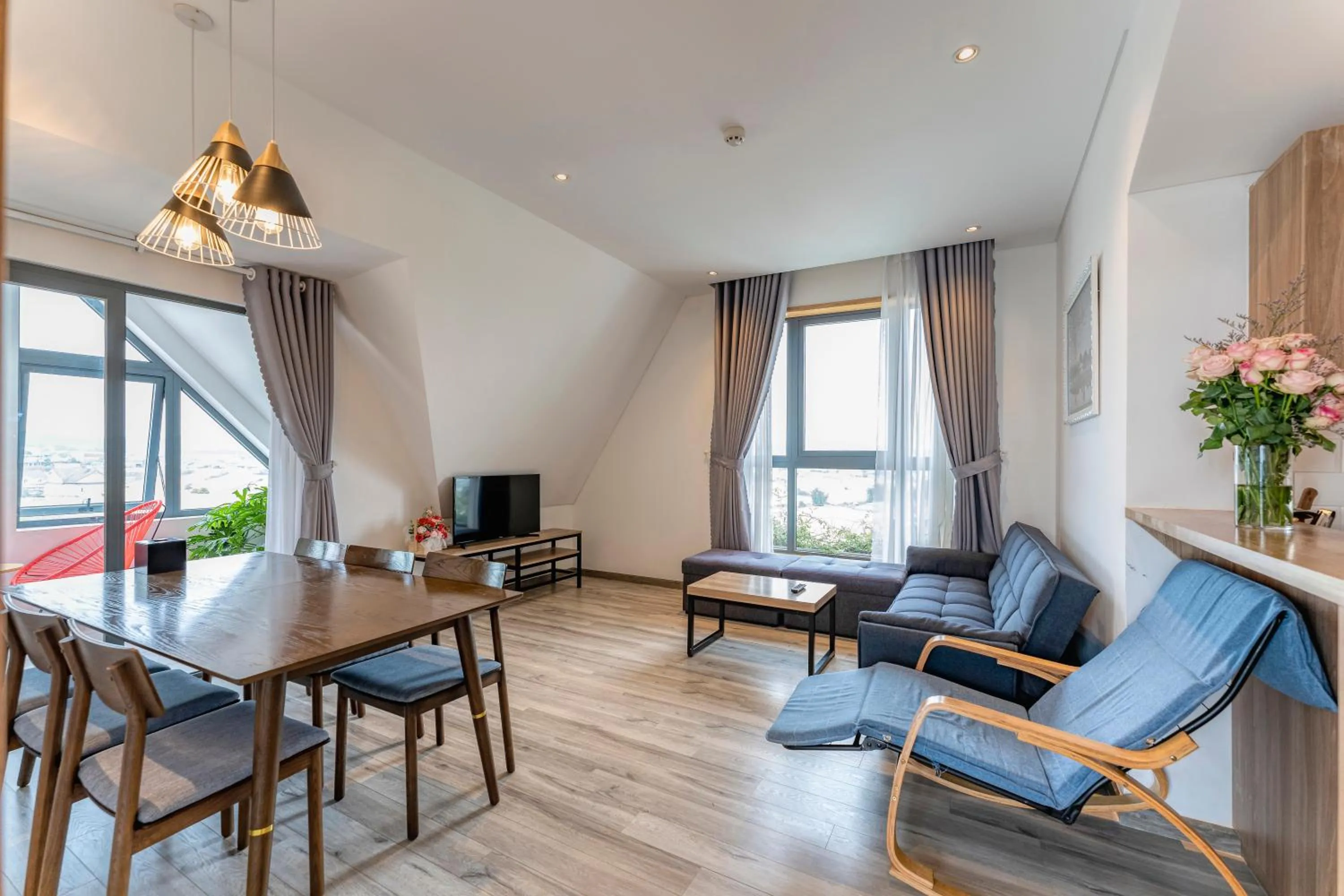 Living room in Canary Dalat Hotel