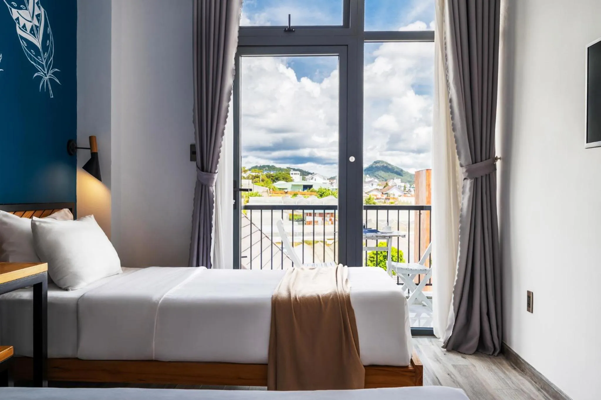 Bed in Canary Dalat Hotel