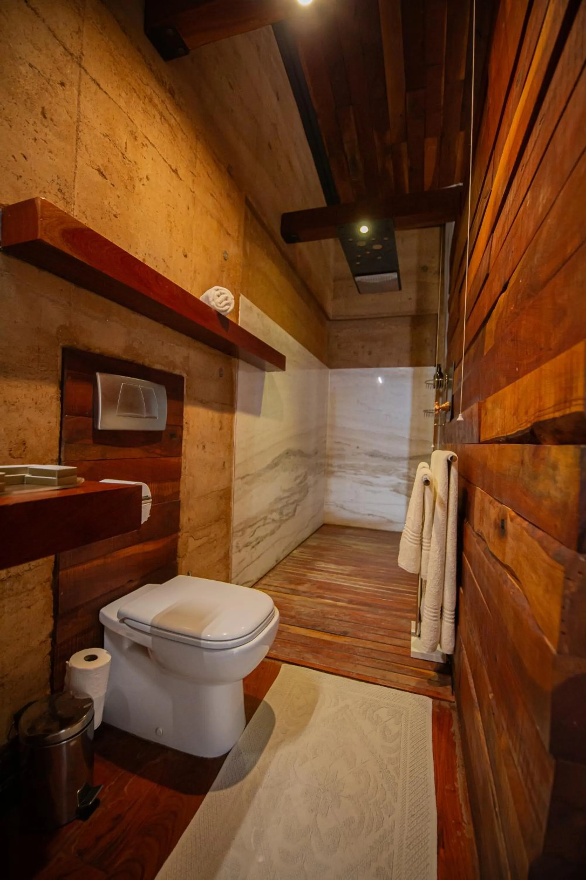 Toilet in Droombos Boutique Hotel