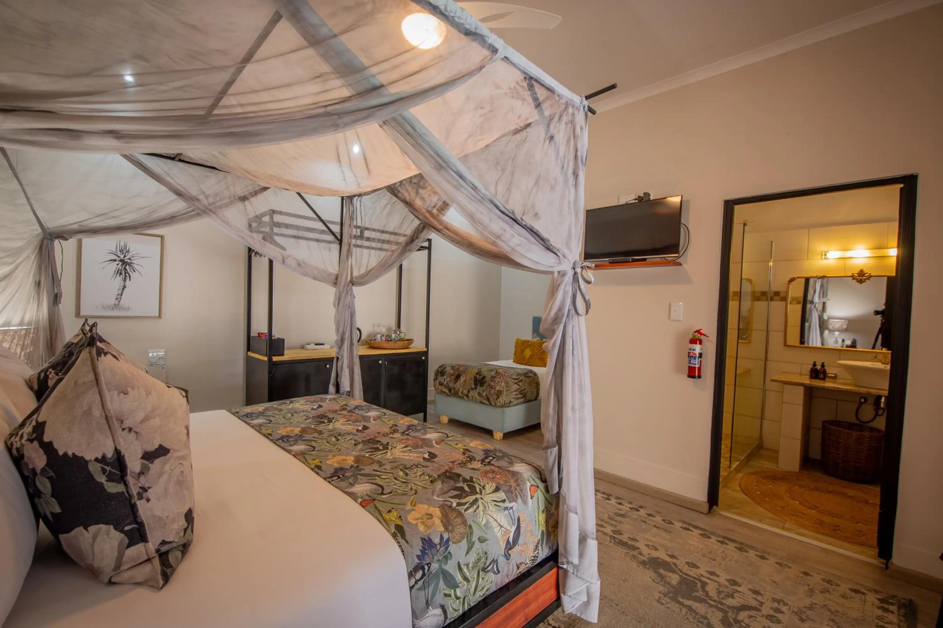 Bedroom, Bed in Droombos Boutique Hotel