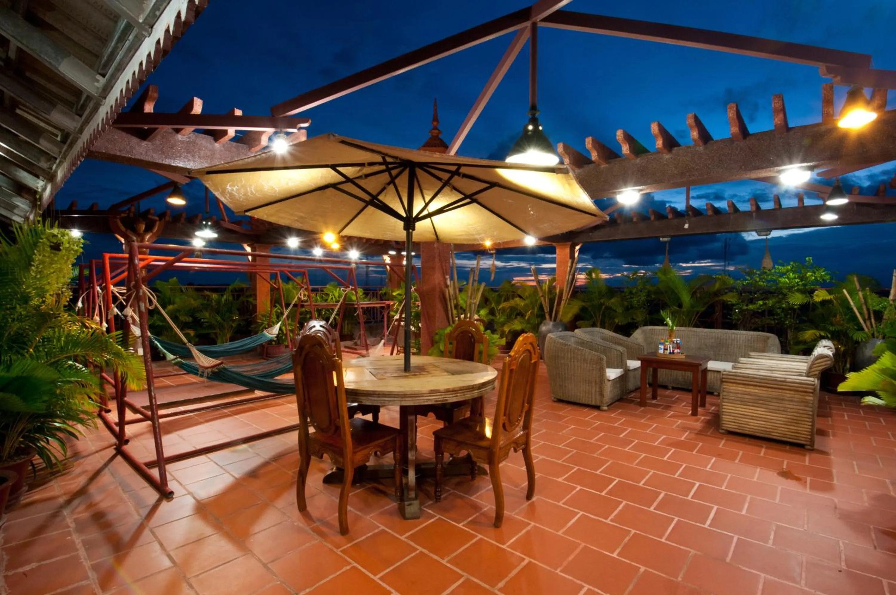 Restaurant/places to eat in Okay Guesthouse Siem Reap