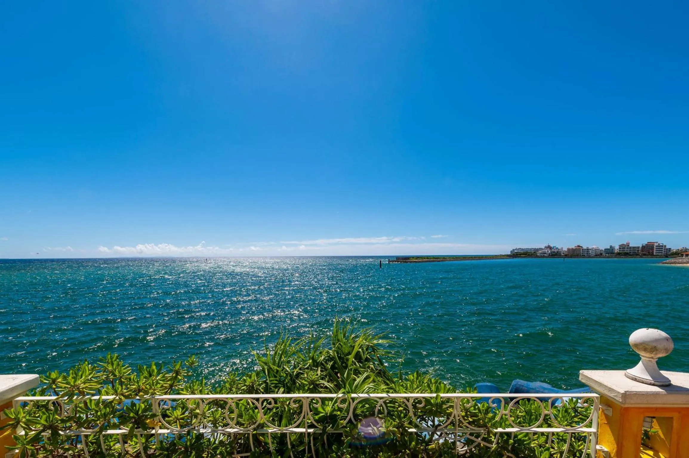 Nearby landmark in Hotel Sunset American