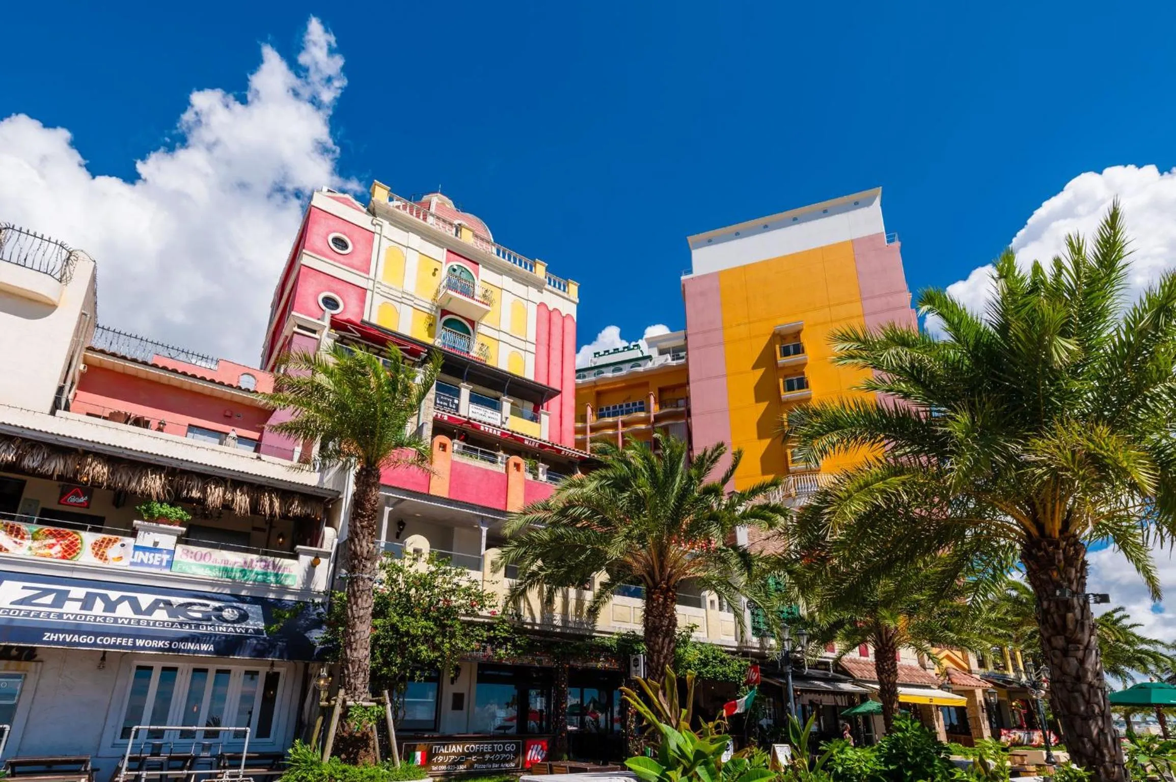 Nearby landmark in Hotel Sunset American