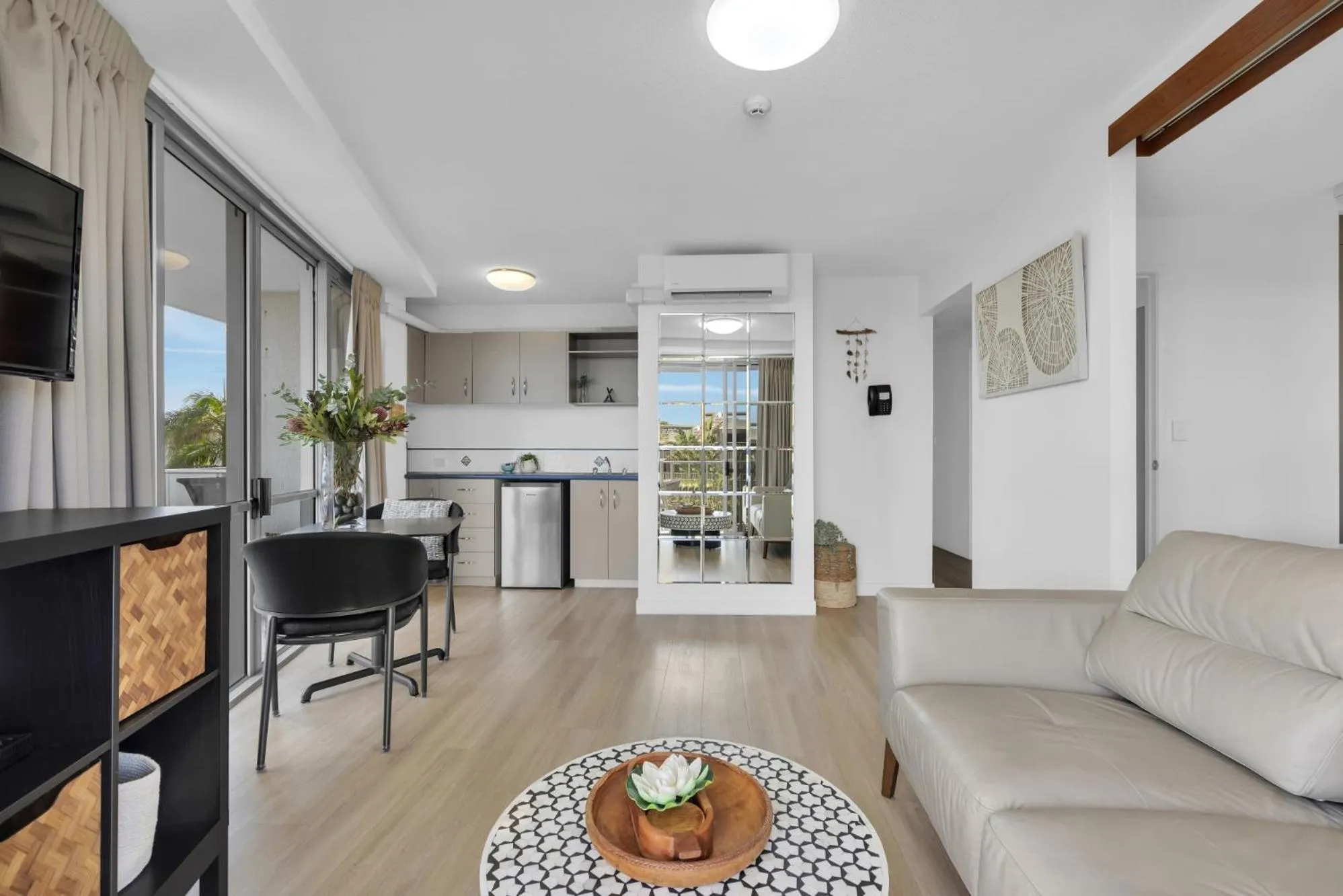 Living room in Catalina Resort