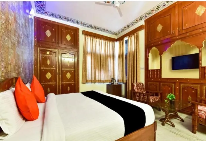 Bed in Hotel Radoli House - A Heritage Hotel
