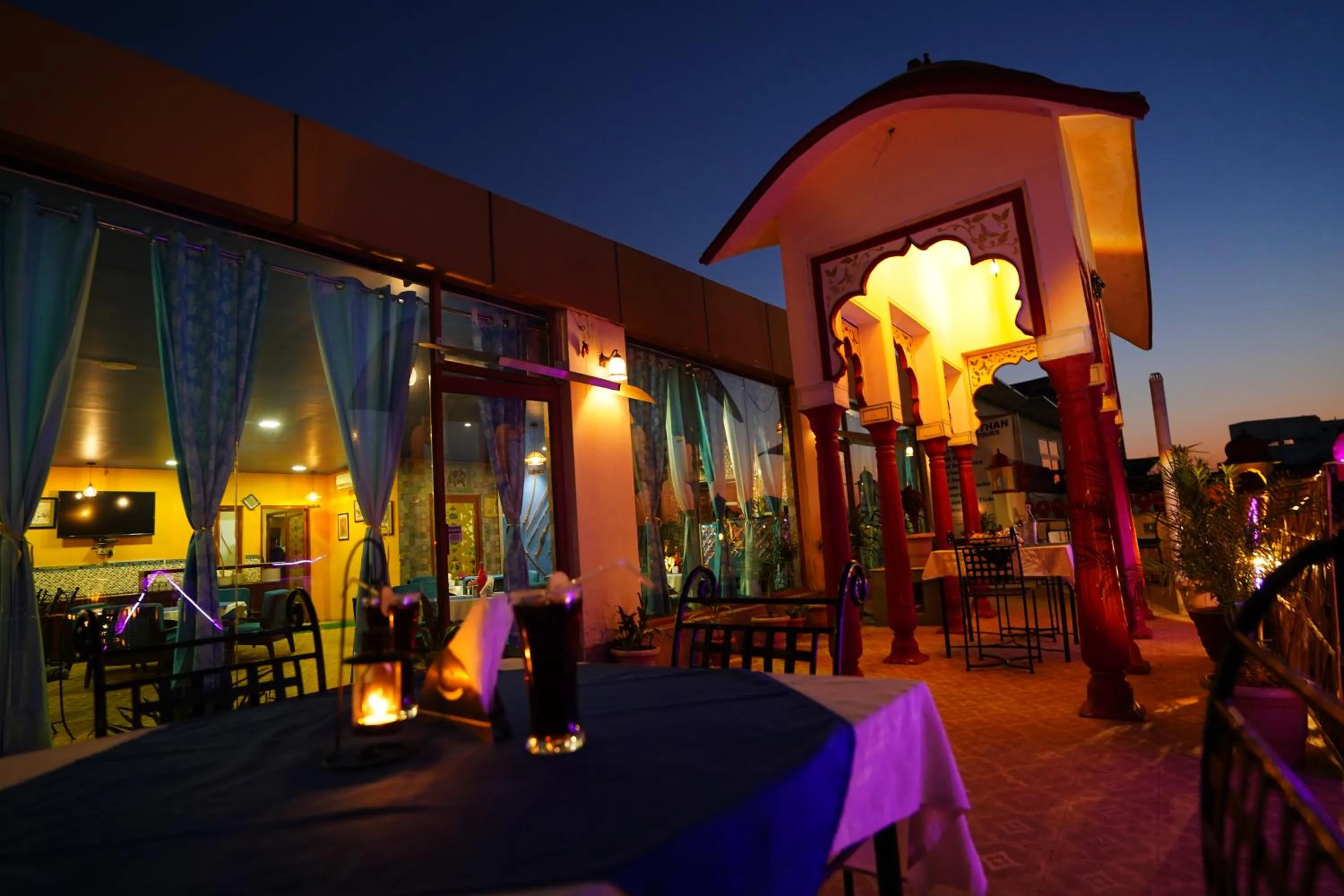 Restaurant/places to eat in Hotel Radoli House - A Heritage Hotel