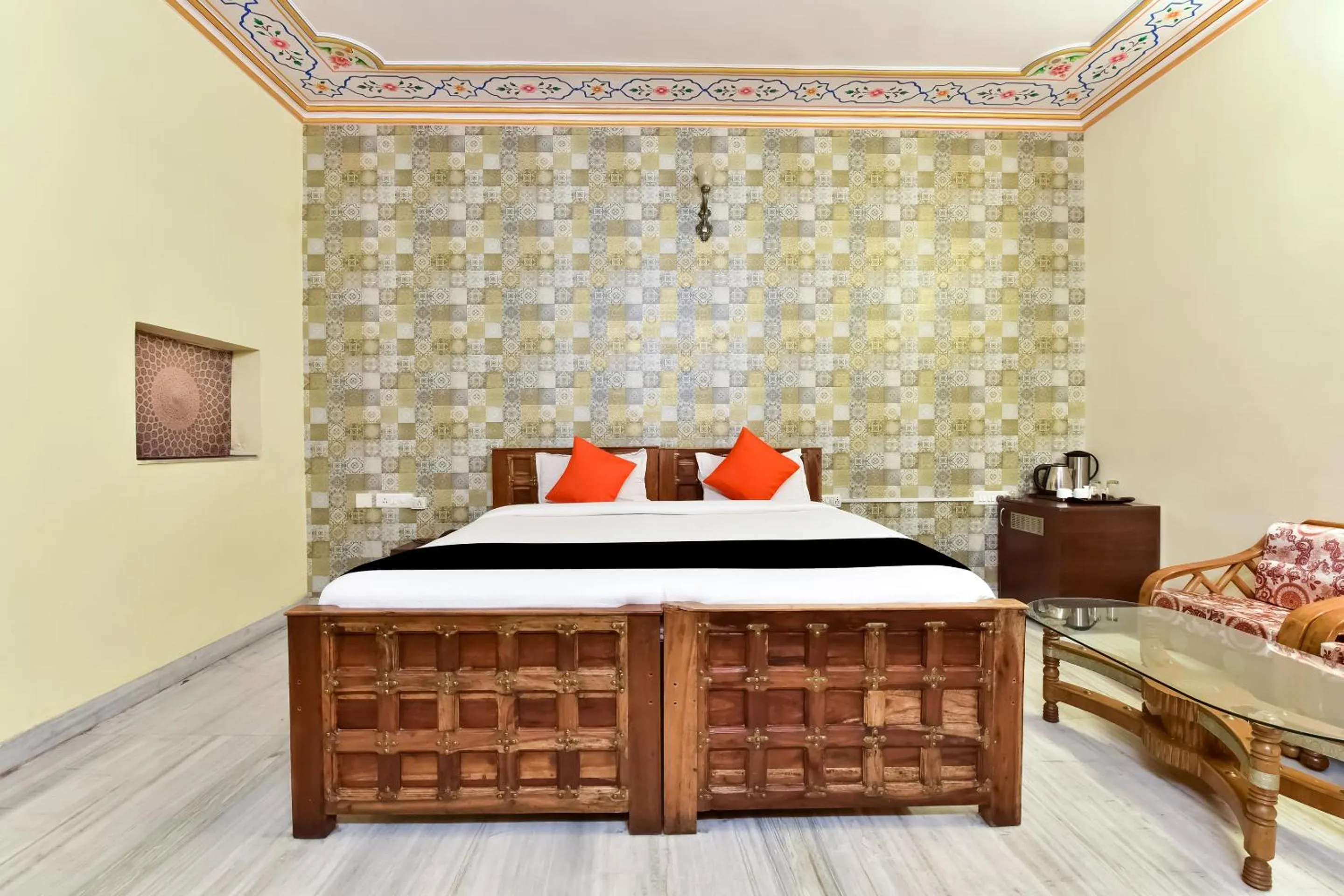 Bedroom, Bed in Hotel Radoli House - A Heritage Hotel