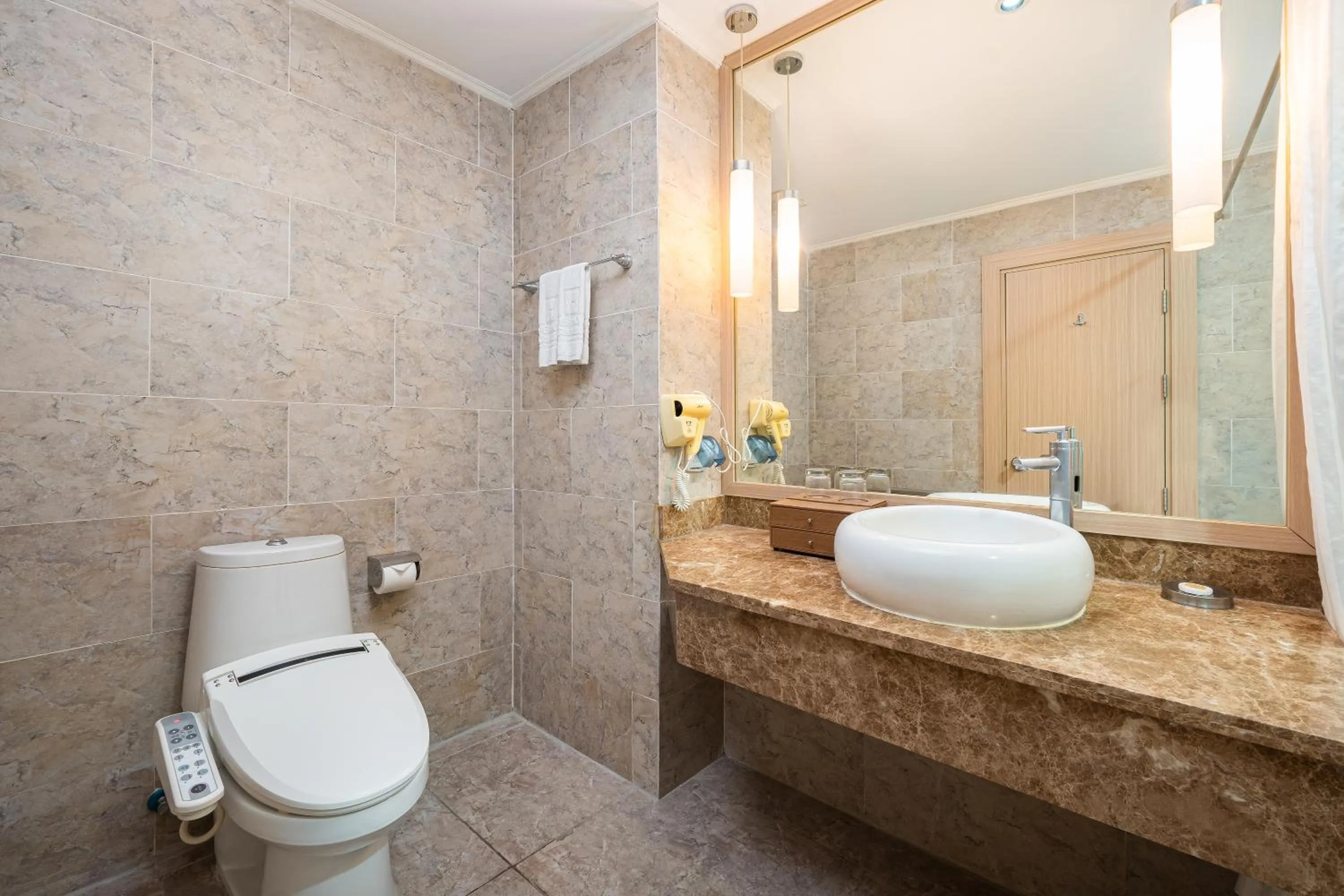 Bathroom in Super Candle Hotel