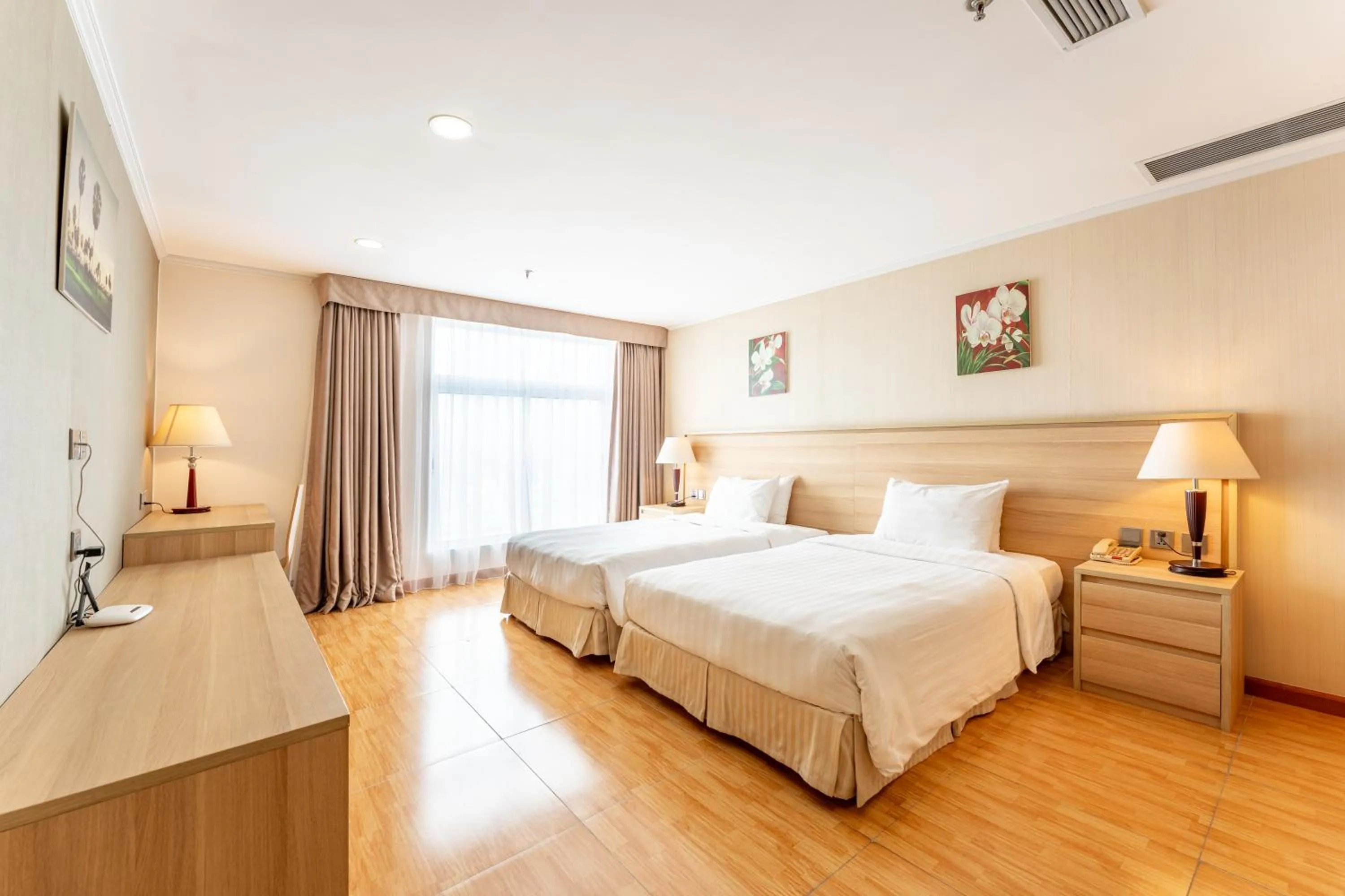 Bedroom, Bed in Super Candle Hotel