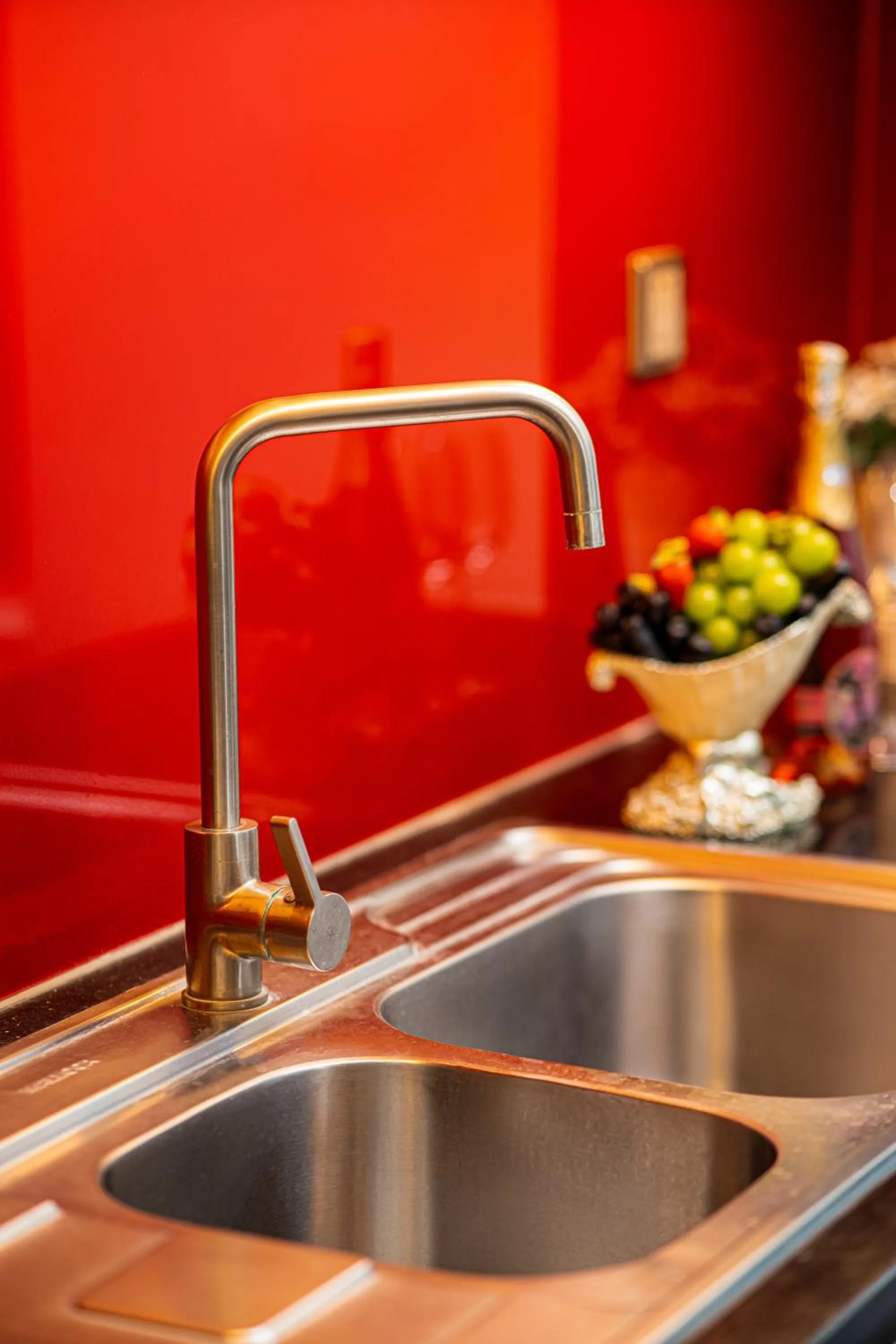 Kitchen or kitchenette in Super Candle Hotel