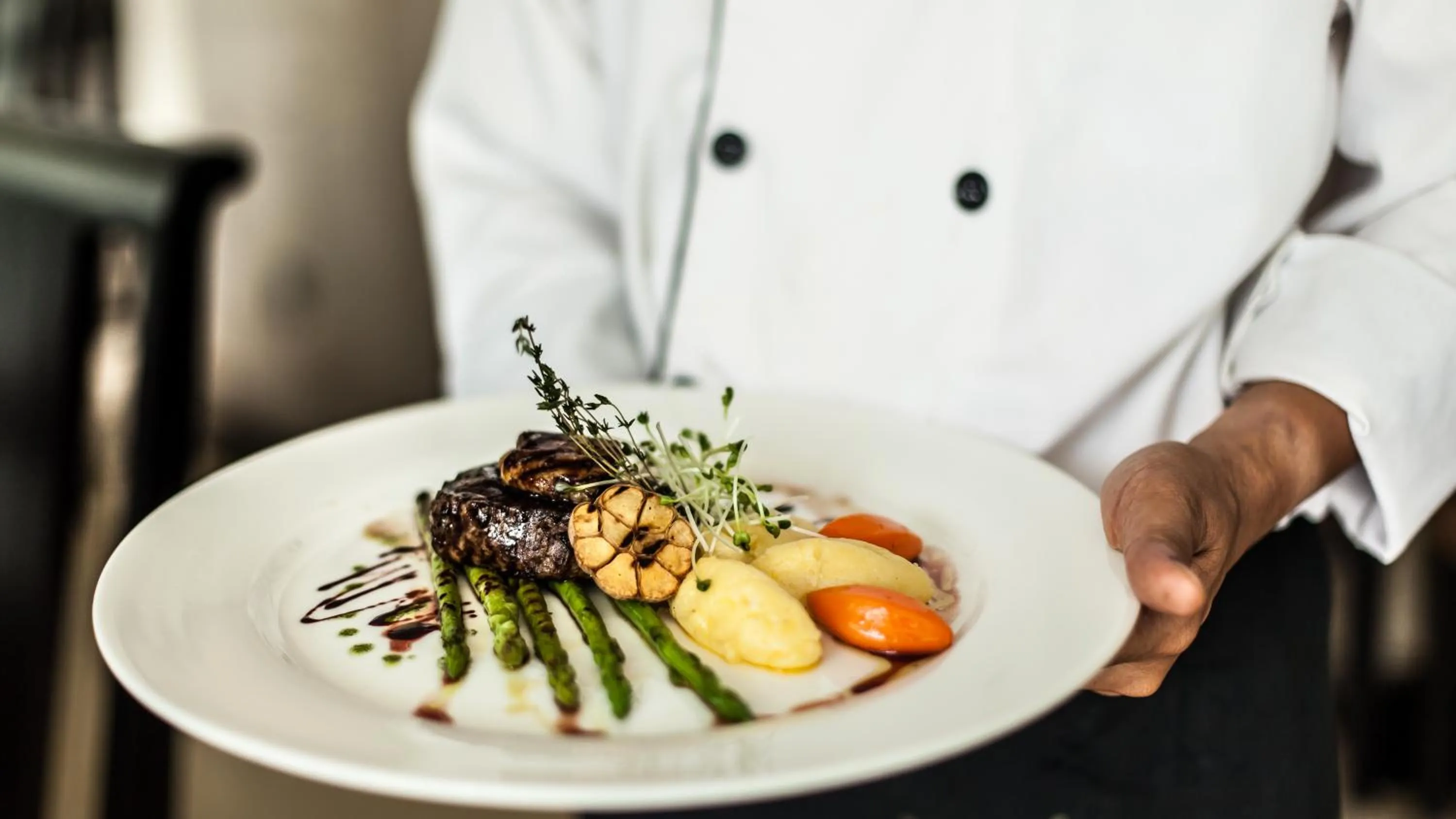 Lunch in Super Candle Hotel