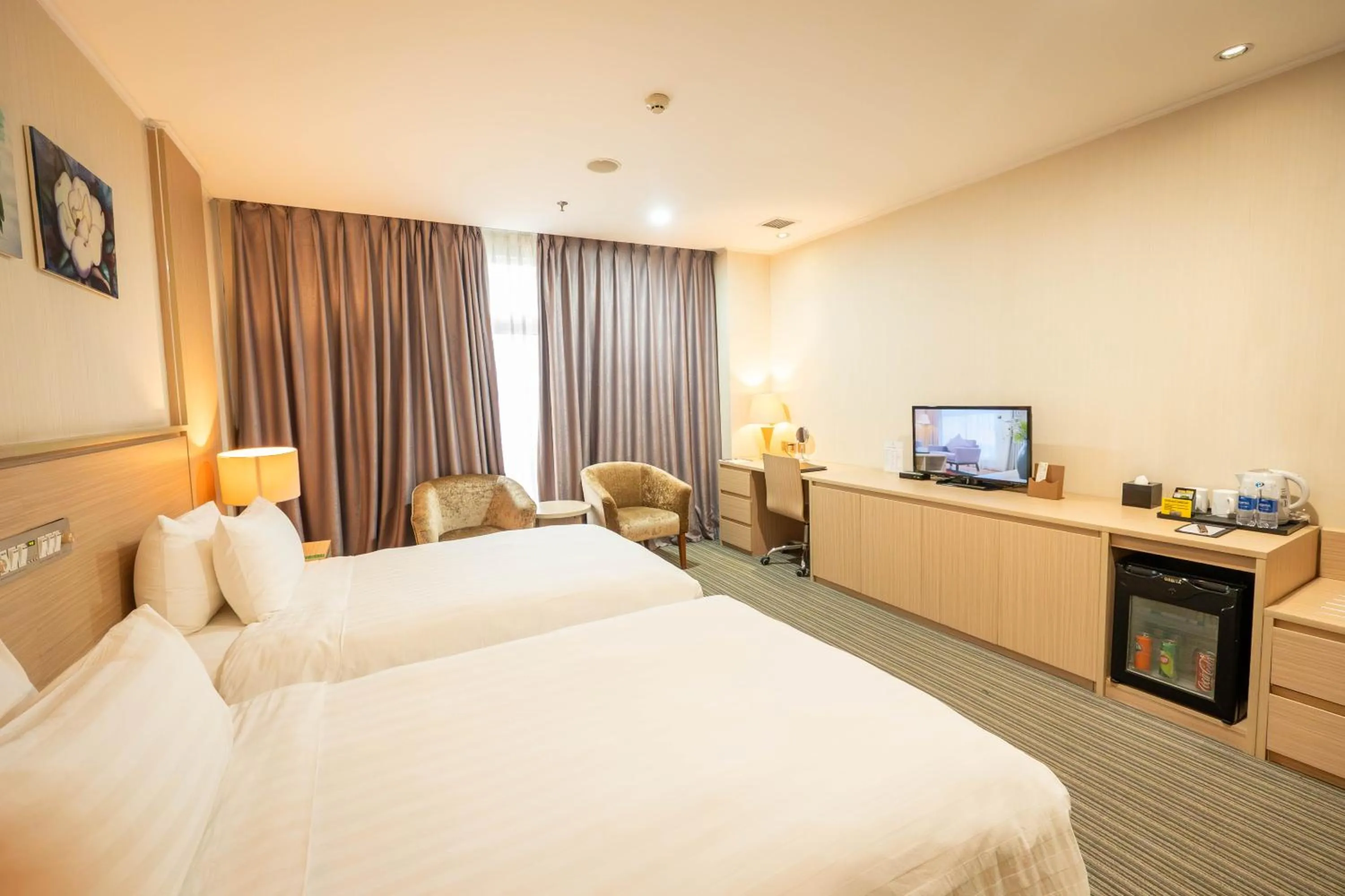 Bed in Super Candle Hotel