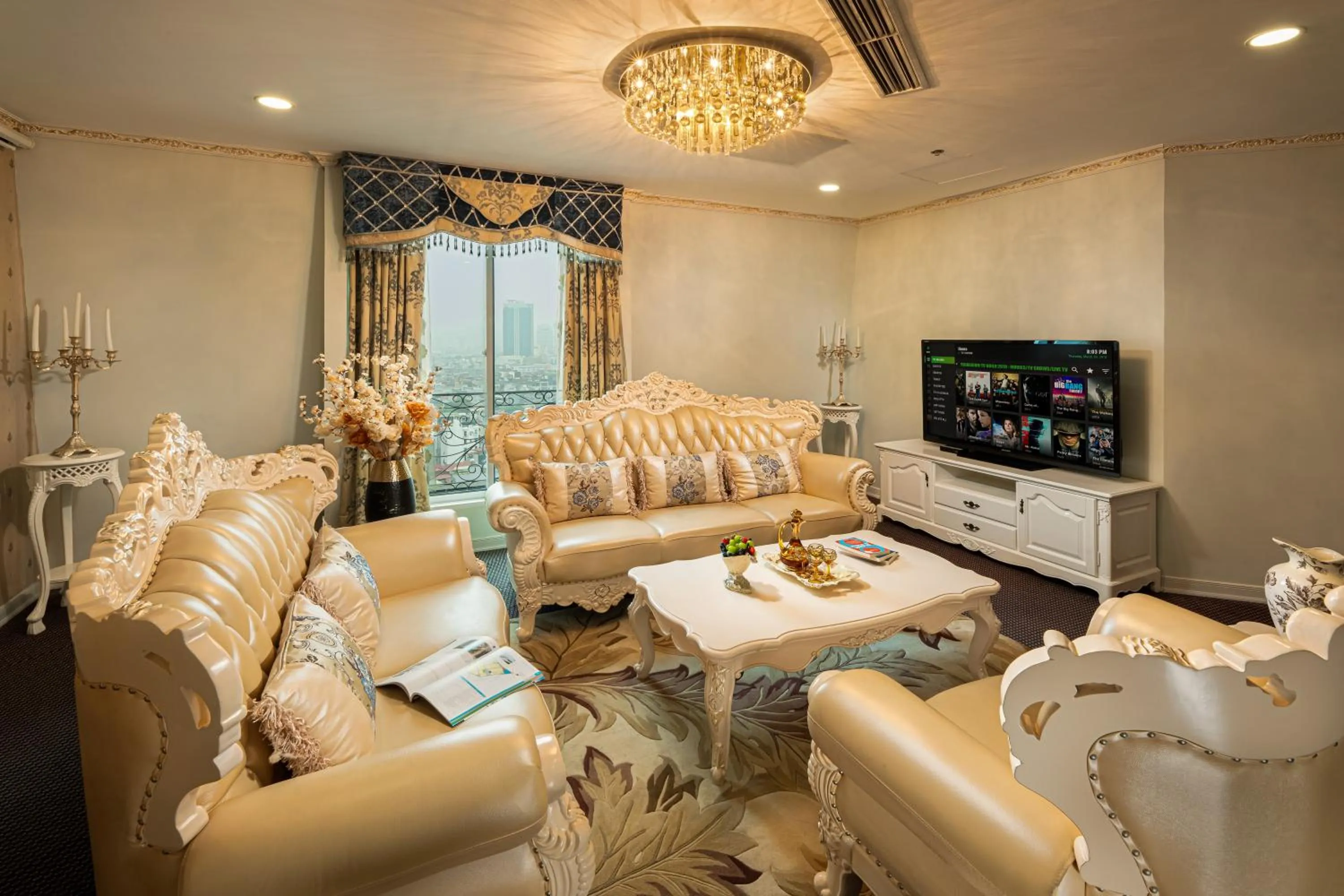 Living room in Super Candle Hotel