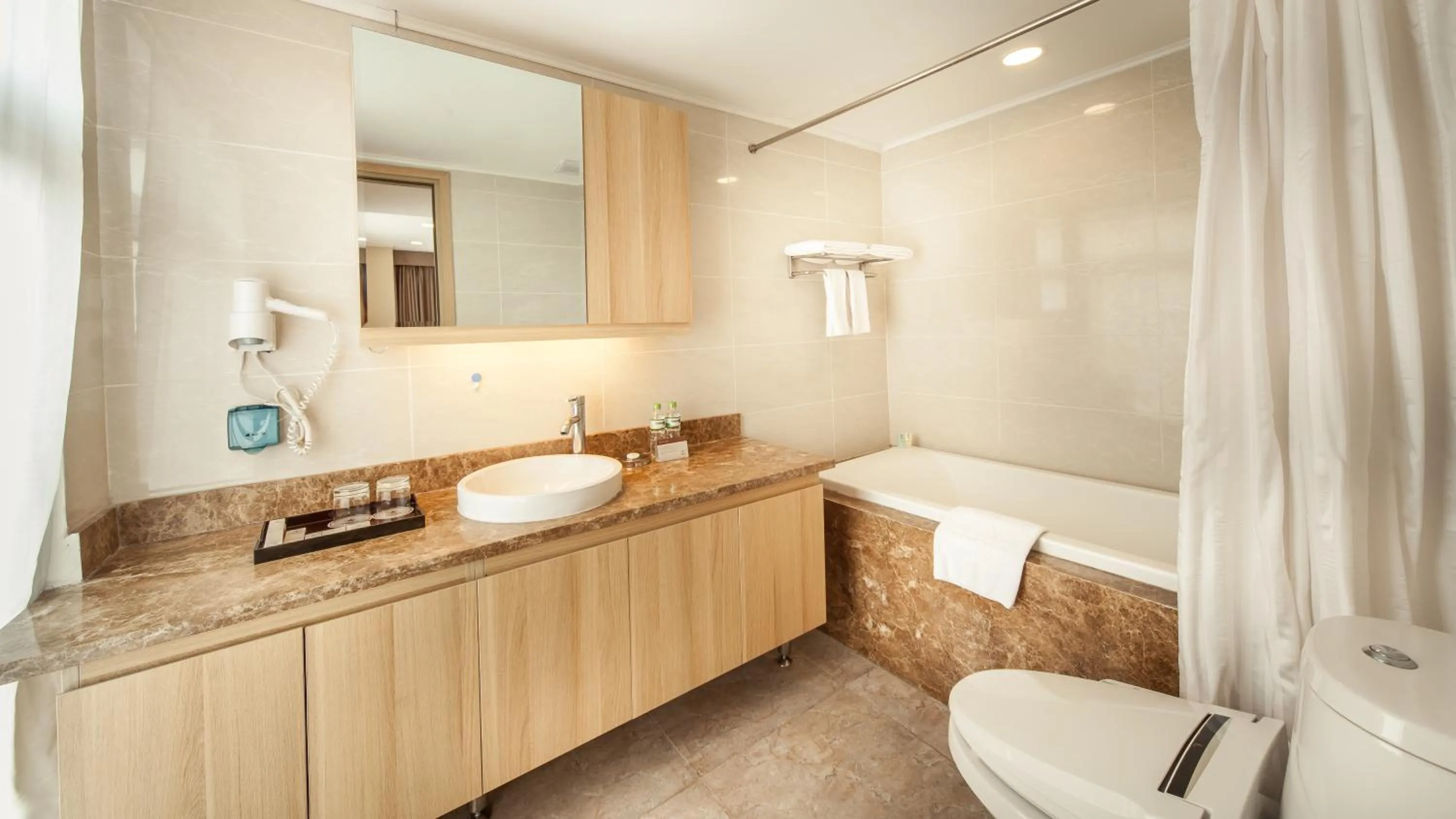 Bathroom in Super Candle Hotel