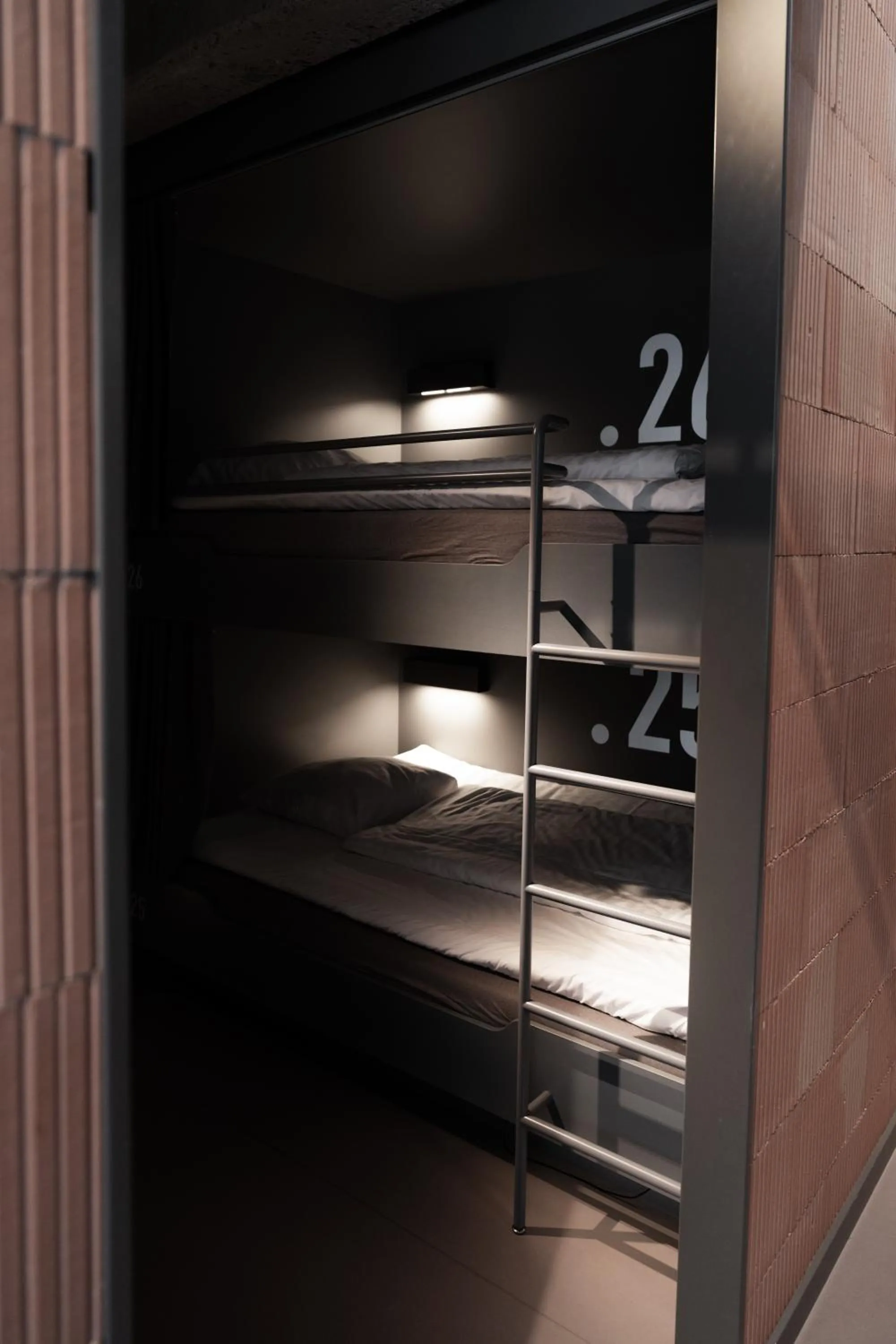 Photo of the whole room, Bed in Roberta's Society Aarhus