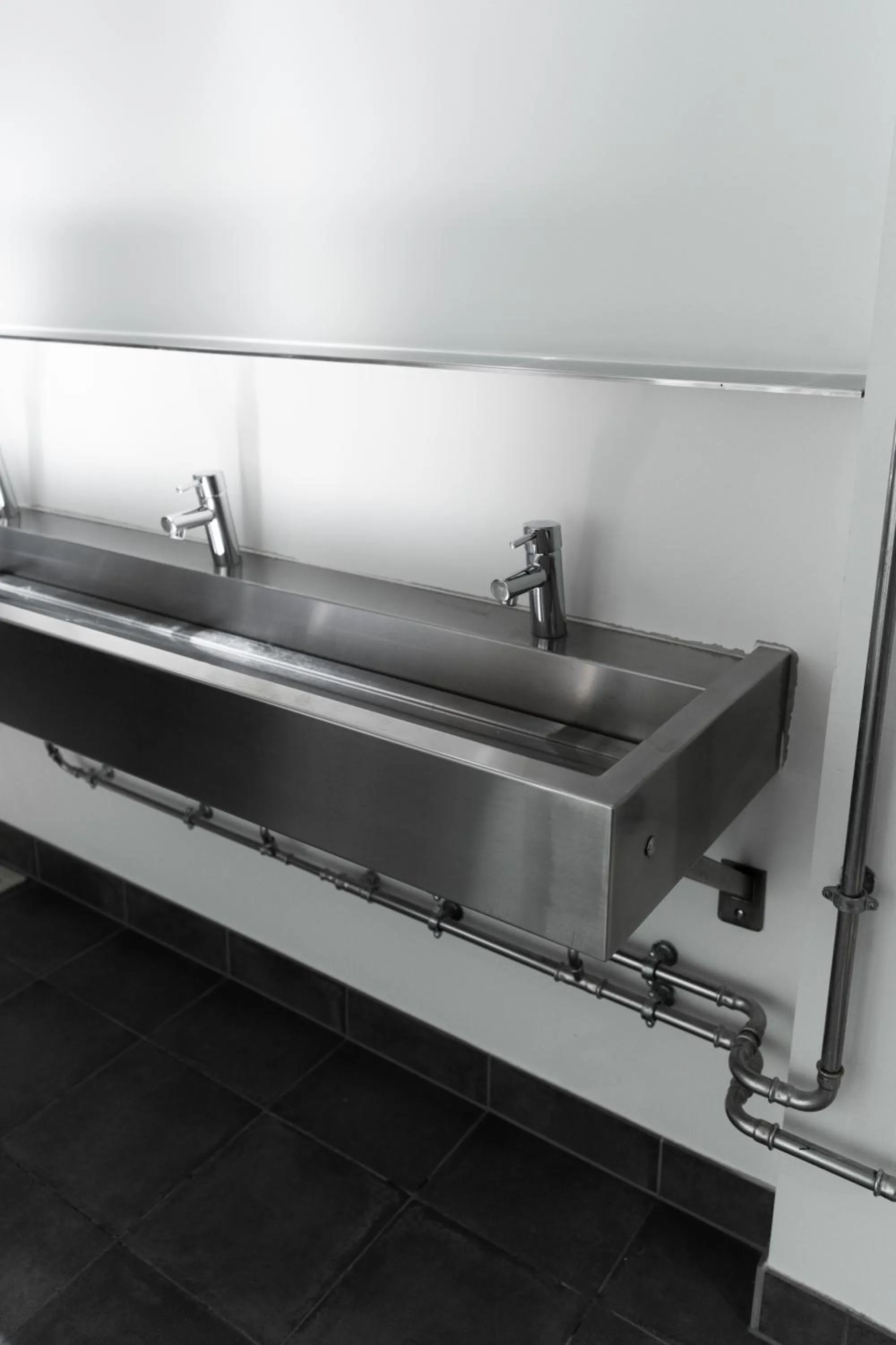 Bathroom in Roberta's Society Aarhus