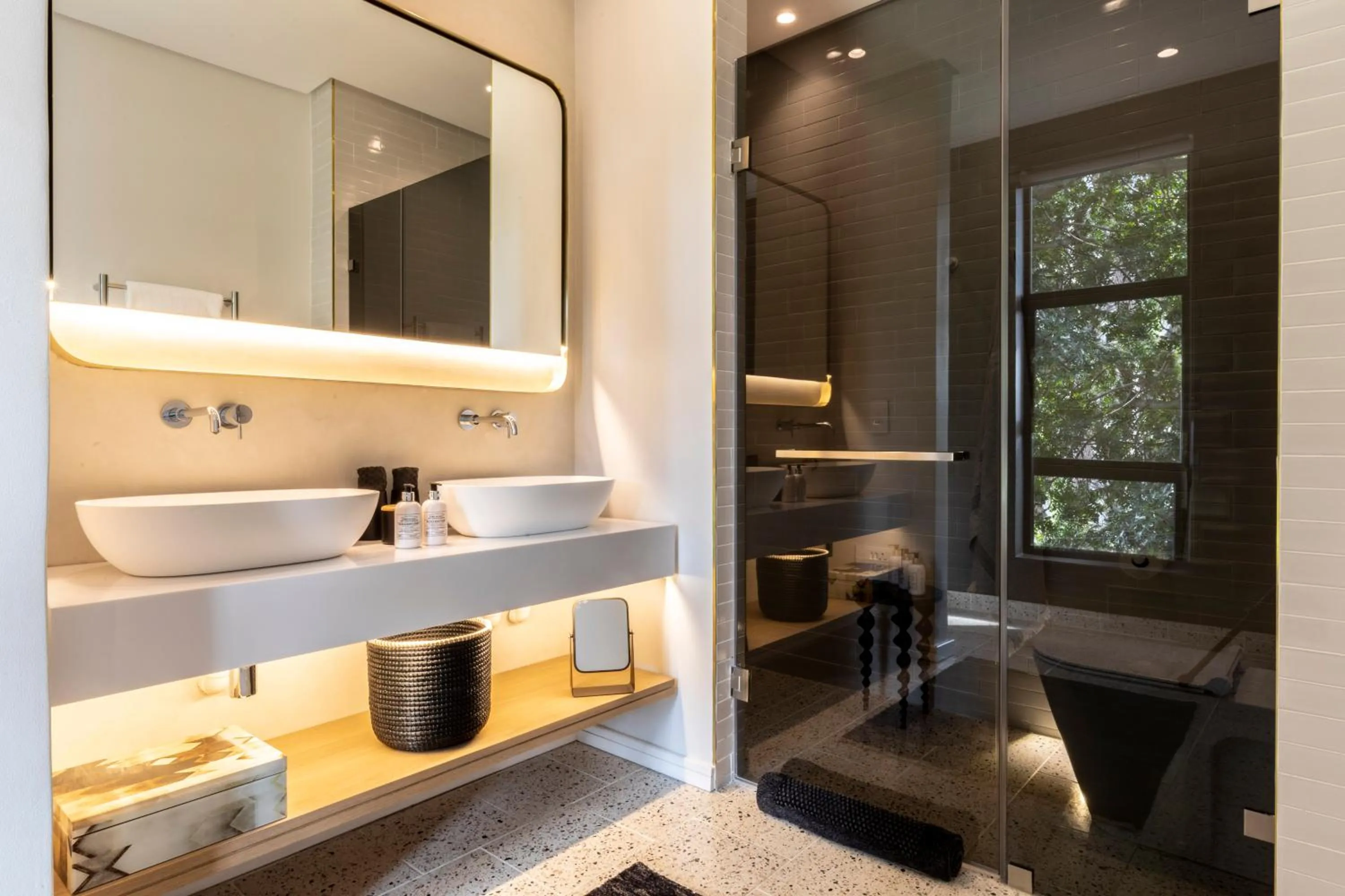 Bathroom in Camissa House