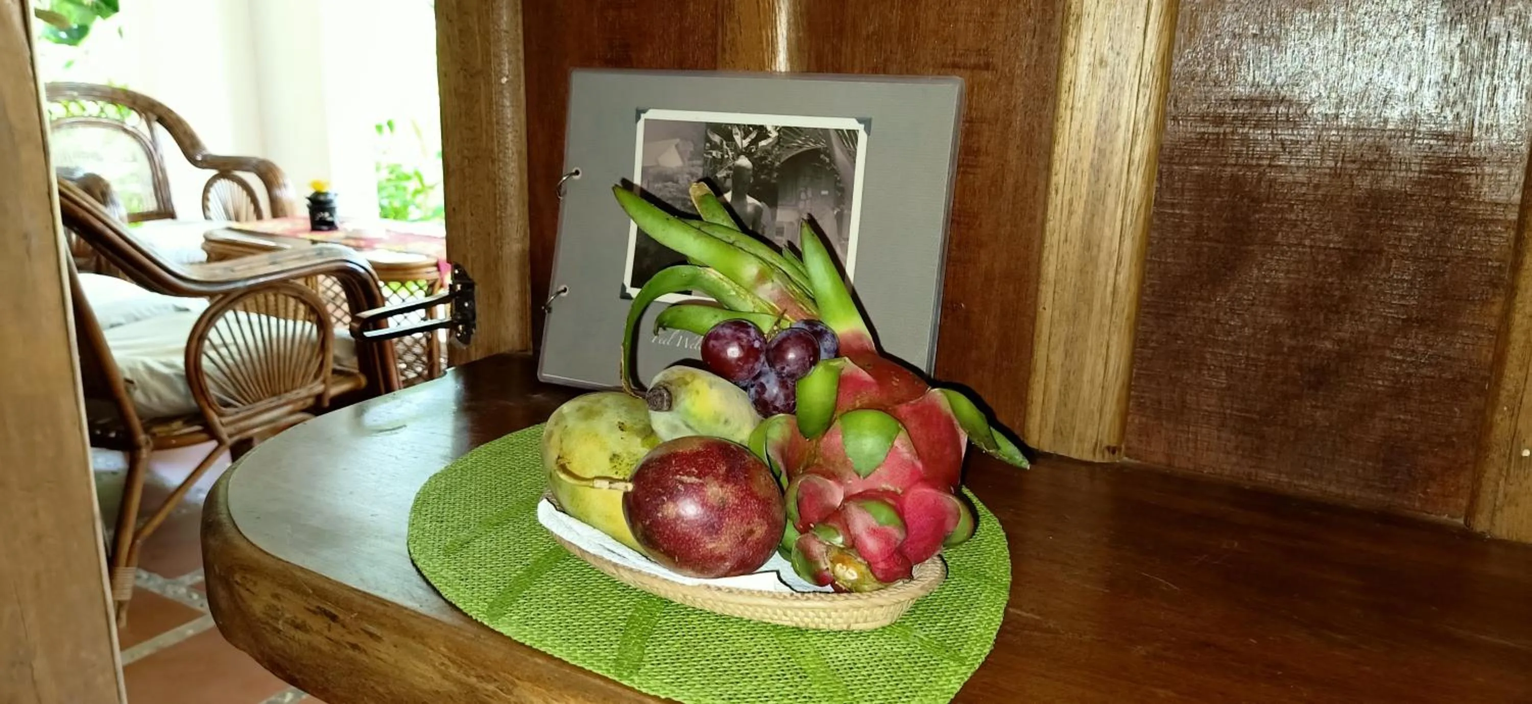 Food and drinks in TARA LODGE Haven of peace