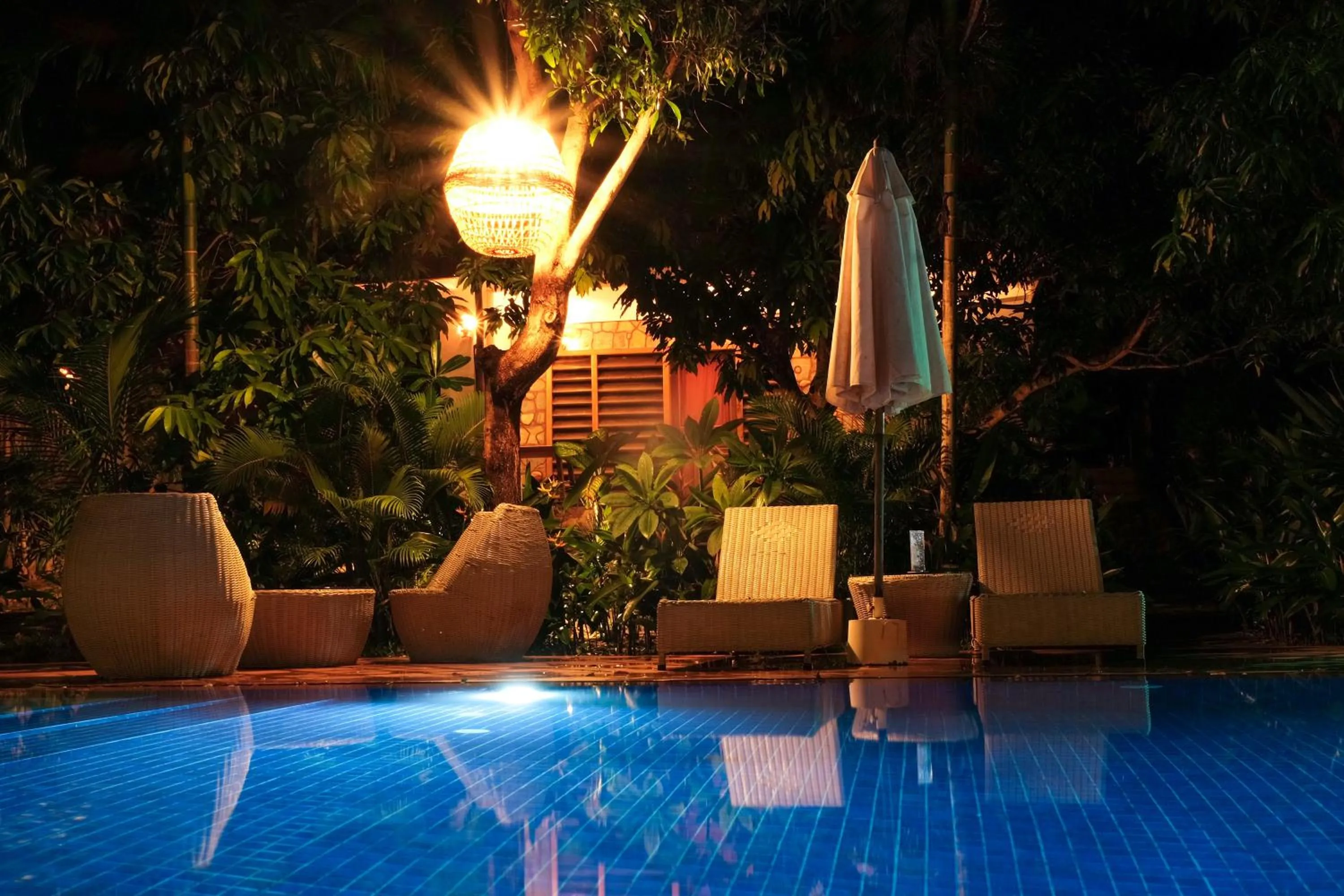 Night in TARA LODGE Haven of peace