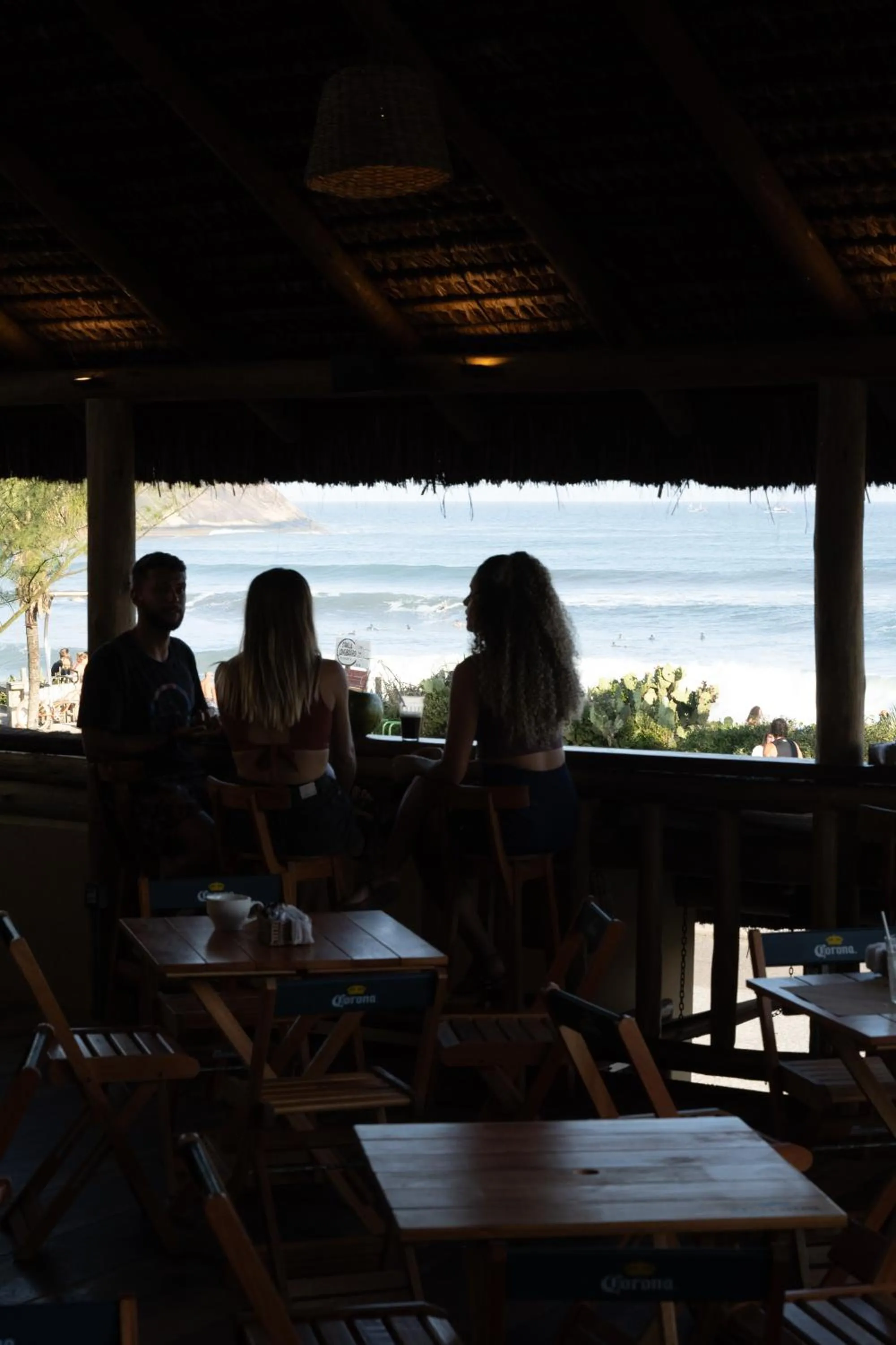 Restaurant/places to eat in Longboard Paradise Suítes