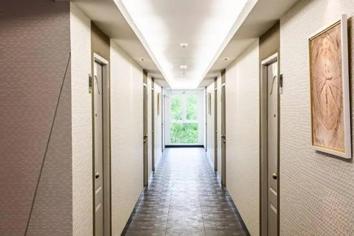 Baron Residence Bangkok