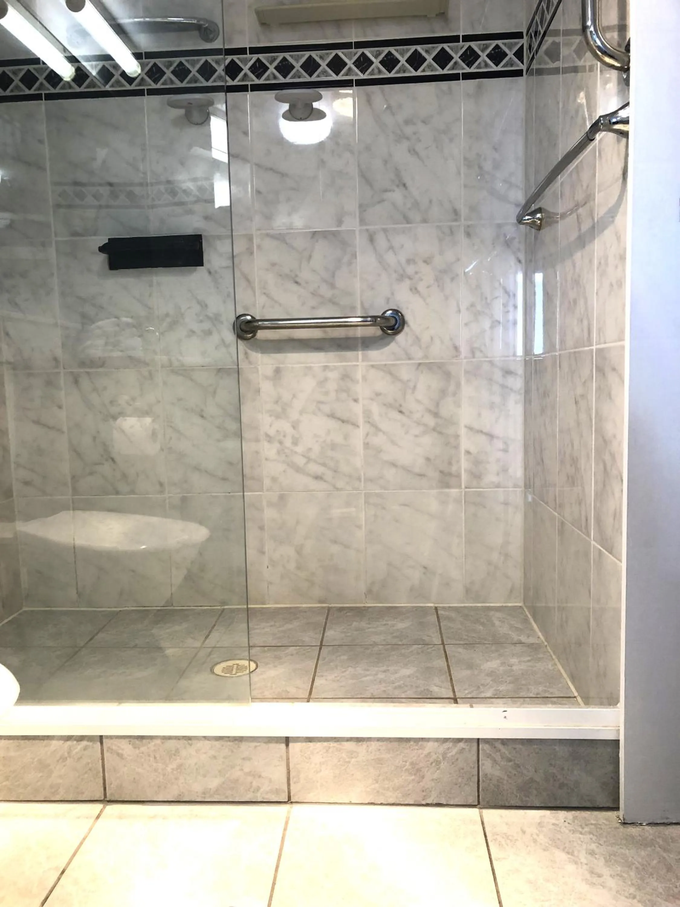 Shower in Centrepoint Apartments Caloundra
