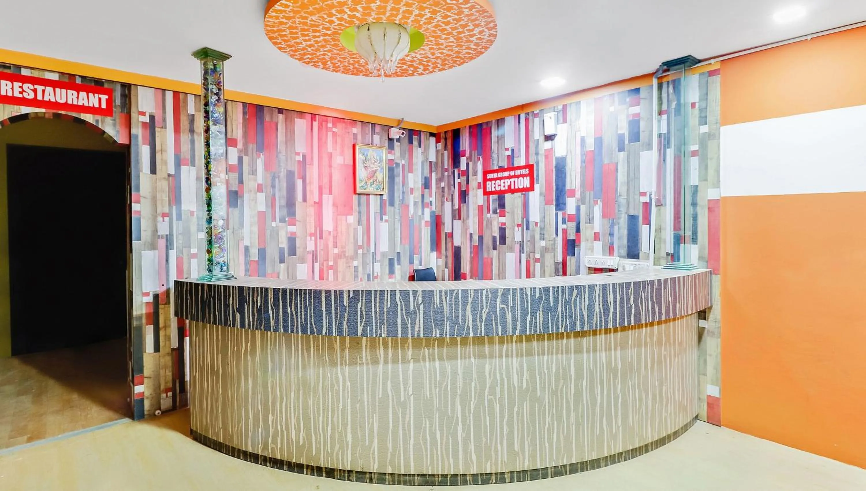 Lobby or reception in Hotel O MRV Royal Suites