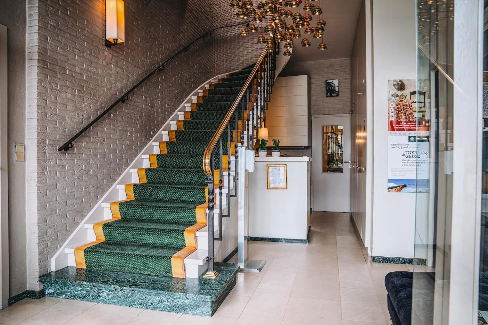 Facade/entrance in Hotel Les Eleveurs