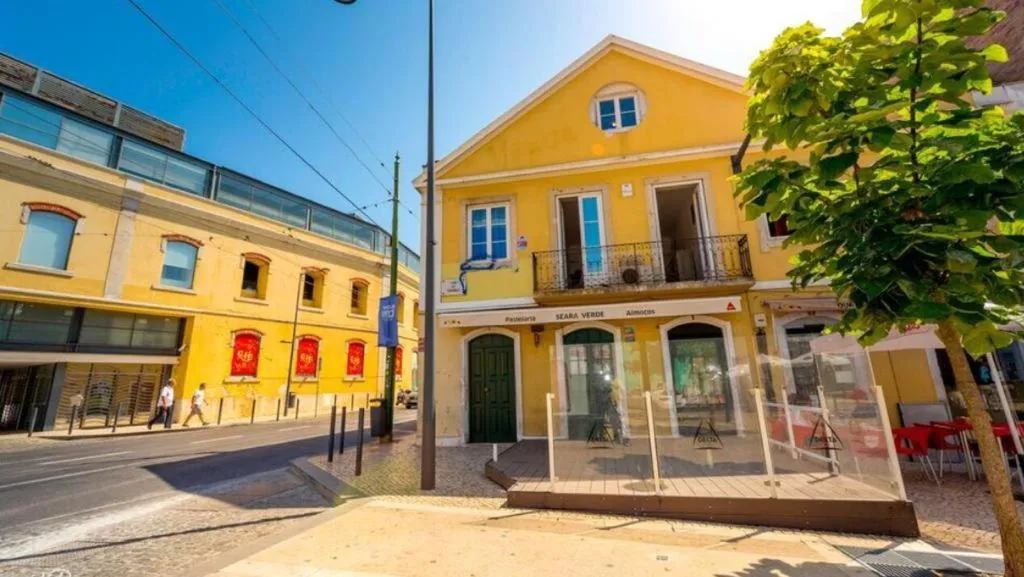 Property building in SwissLisbon Guest House