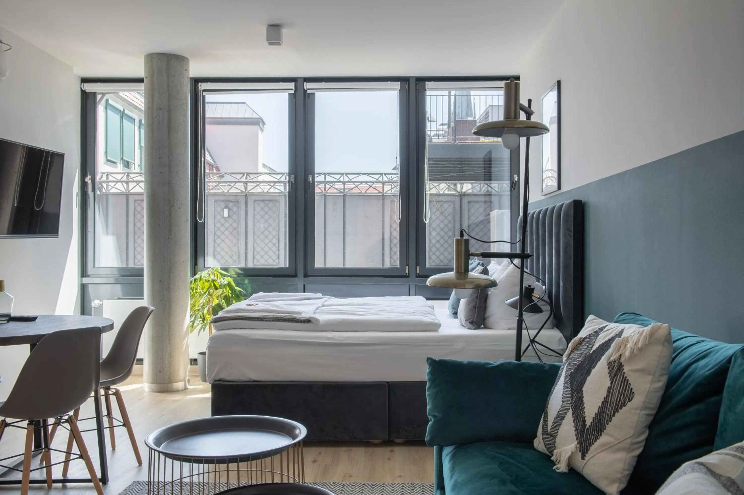 Bed in Limehome Flensburg Holm