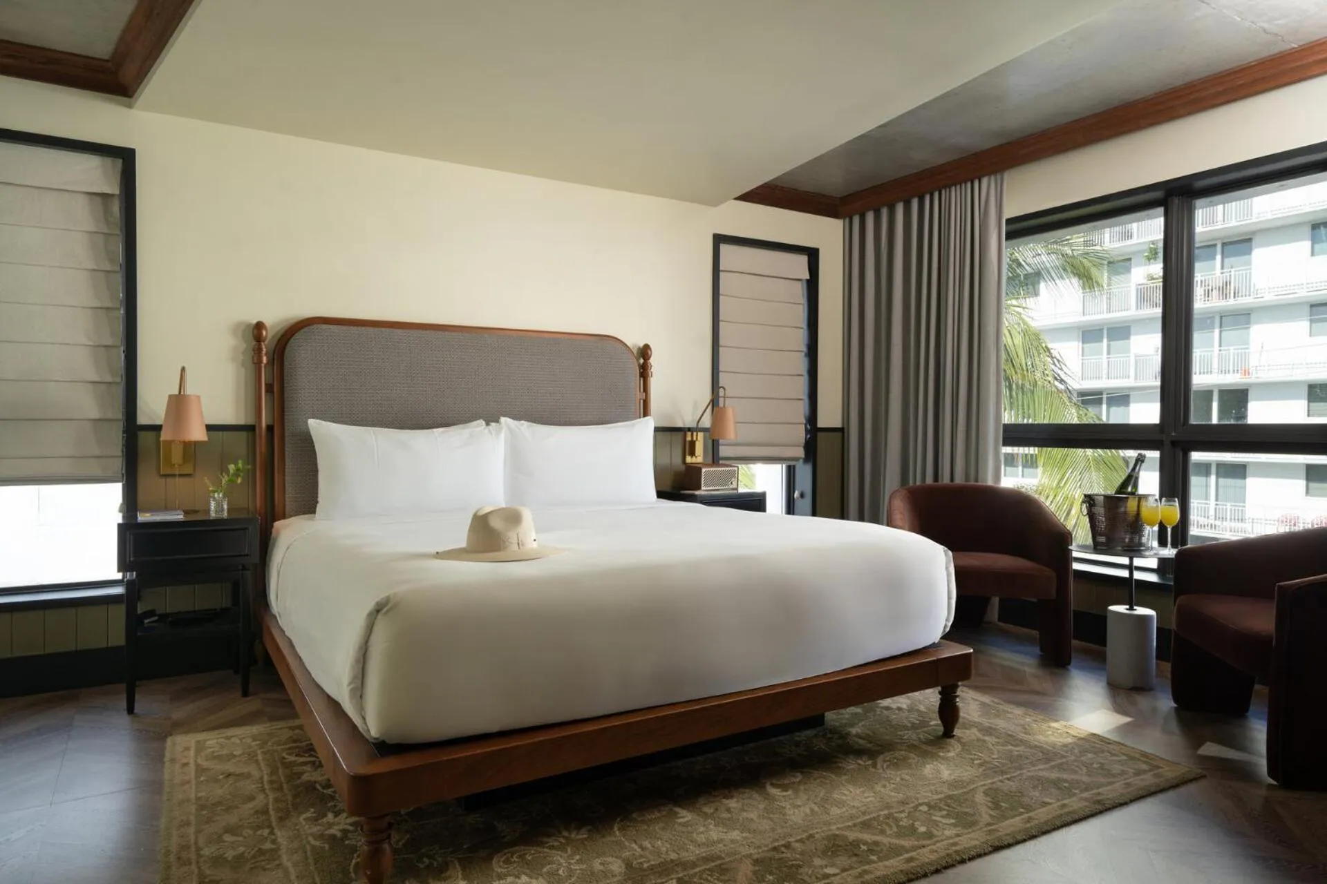 Bed in Balfour Miami Beach, a Registry Collection Hotel