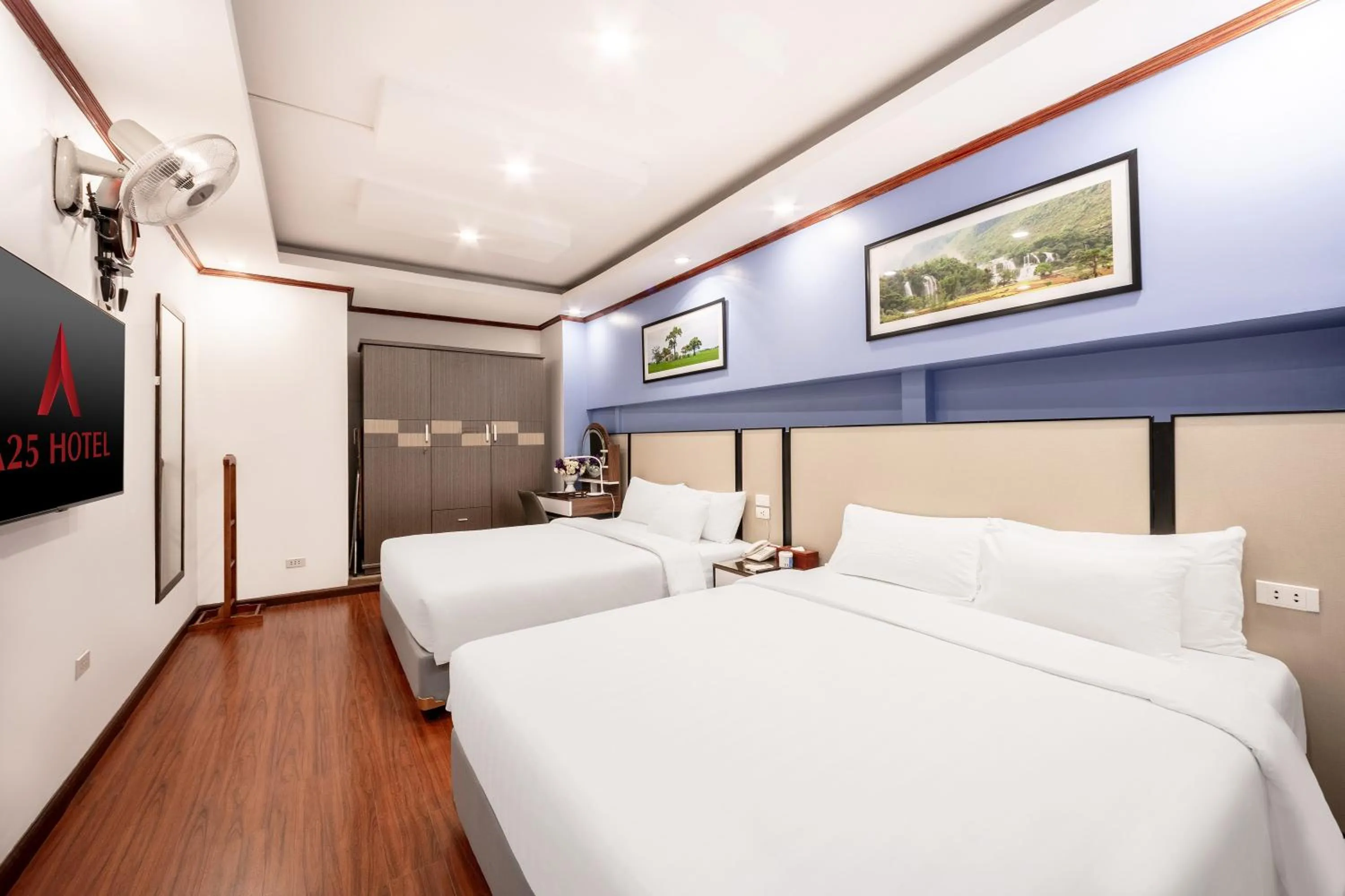 Bed in A25 Hotel - 53 Tuệ Tĩnh