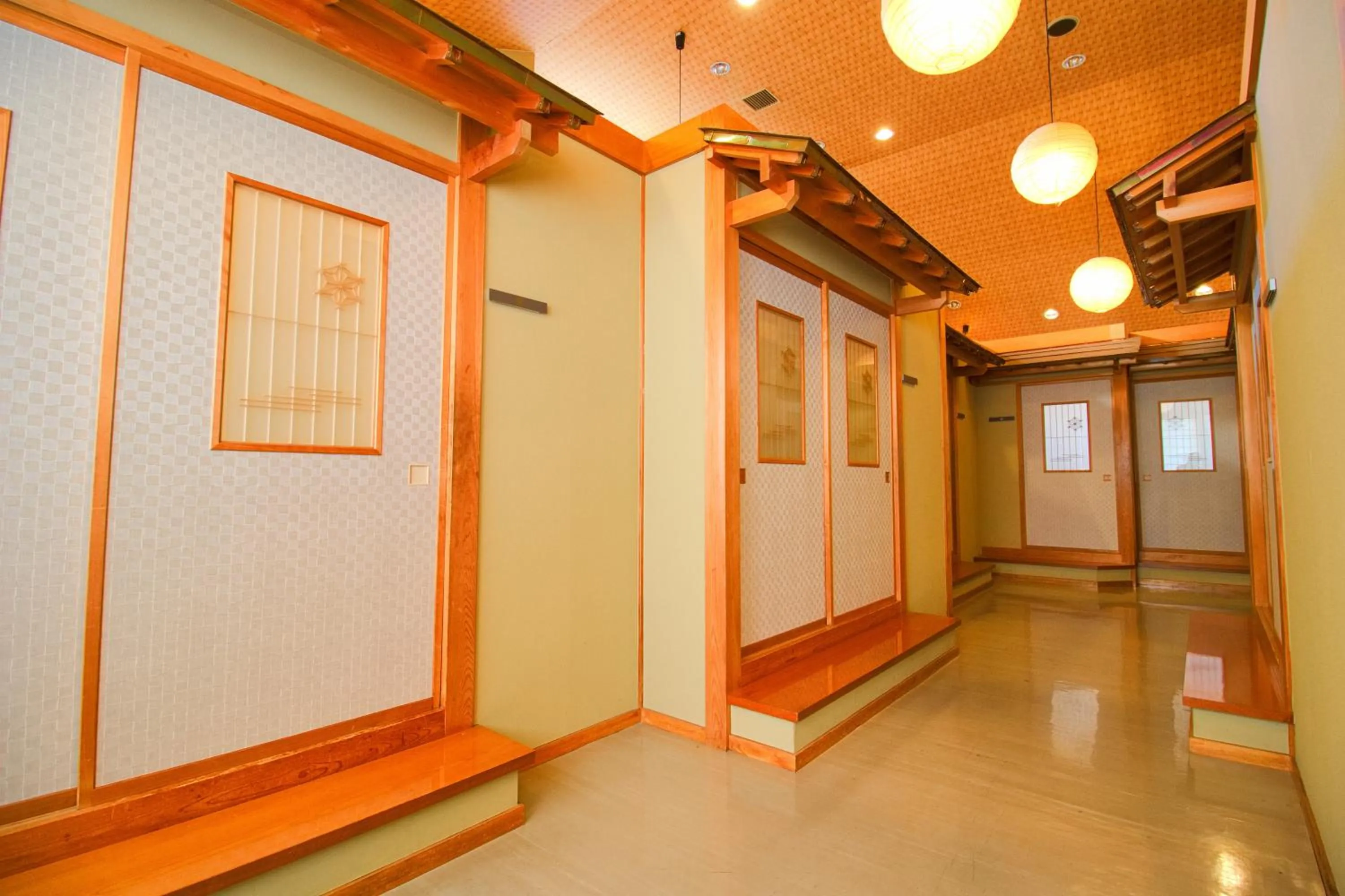 Restaurant/places to eat in Hotel Kinu