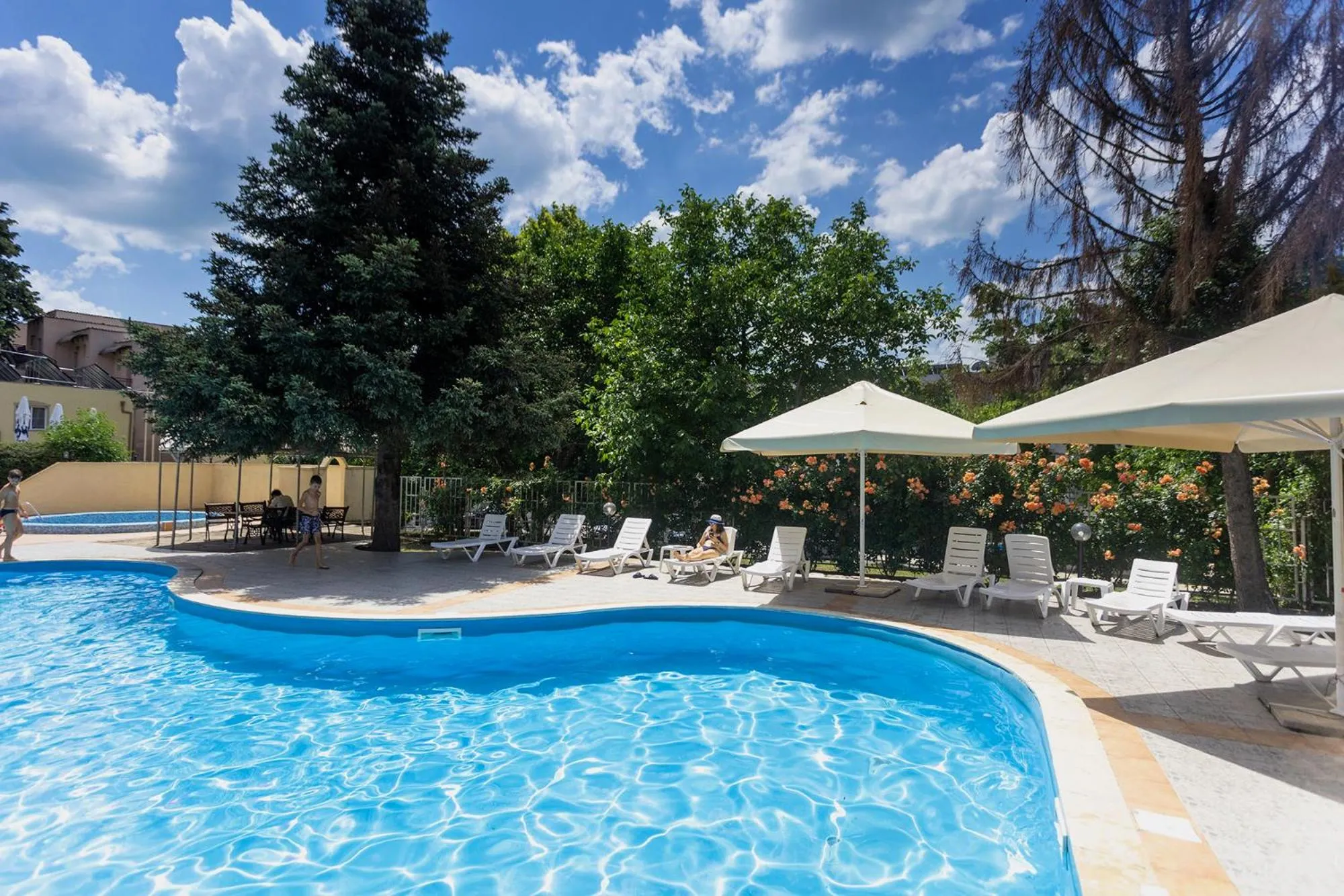 Swimming pool in Hotel Naslada
