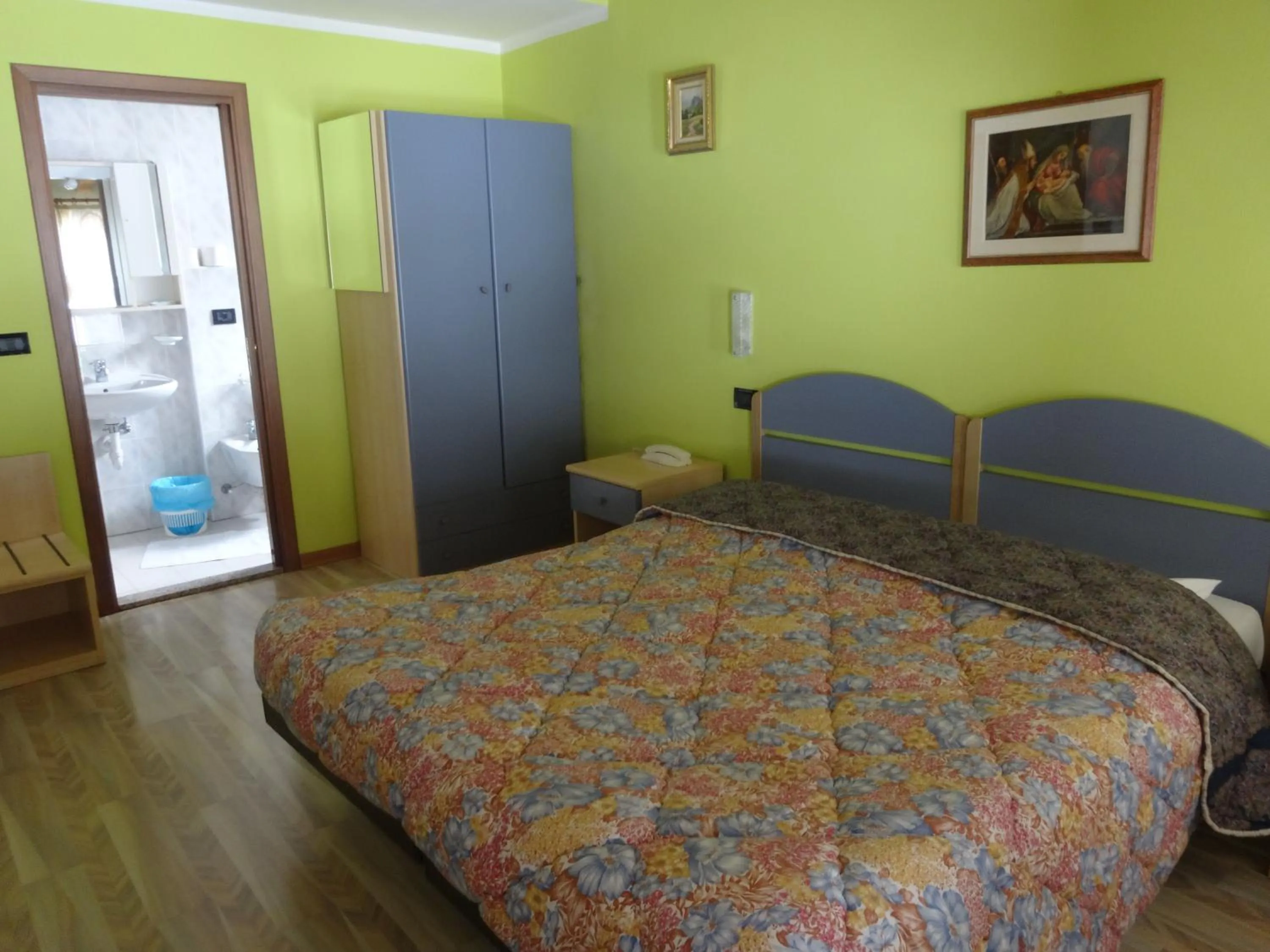 Photo of the whole room, Bed in Hotel Genzianella