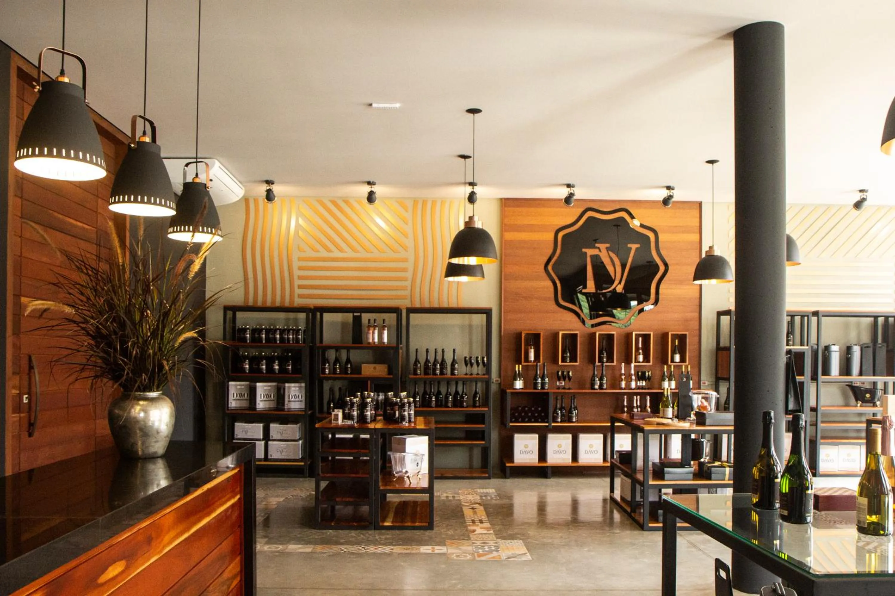 On-site shops in Hotel Vinícola Davo