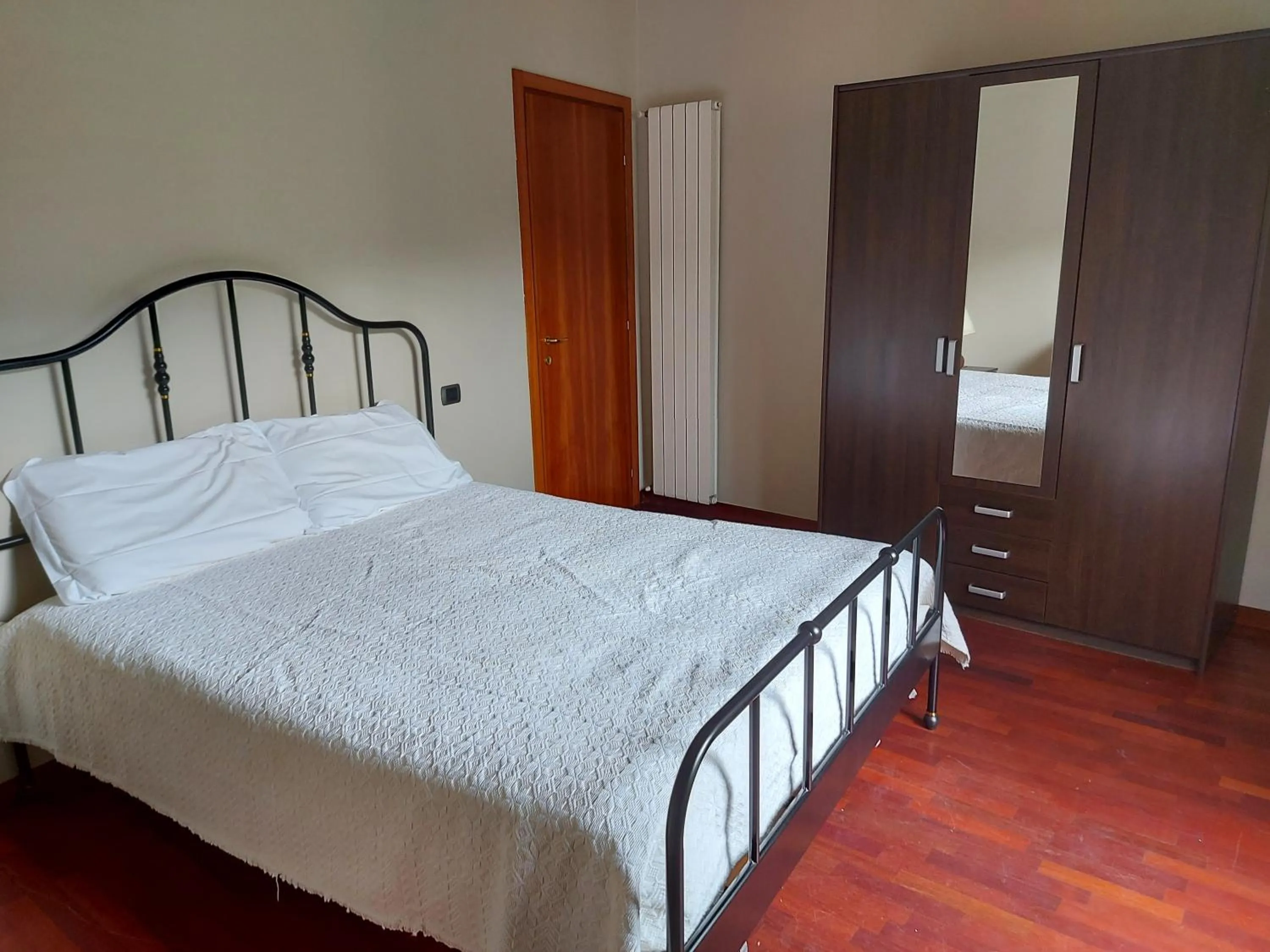 Photo of the whole room, Bed in Locanda del Brinsc