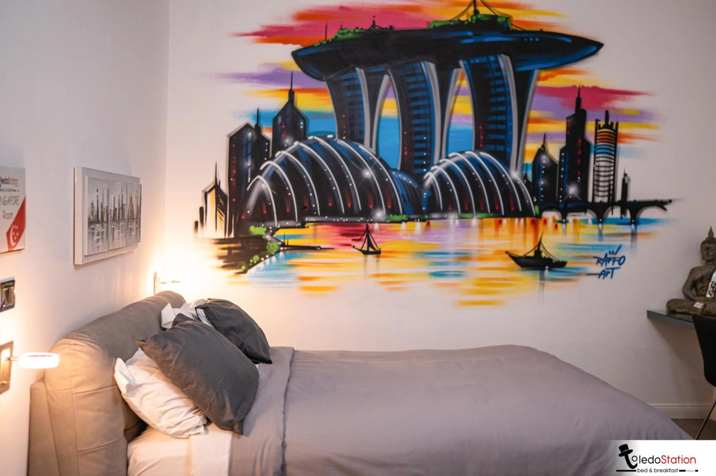 Bed in ToledoStation B&B