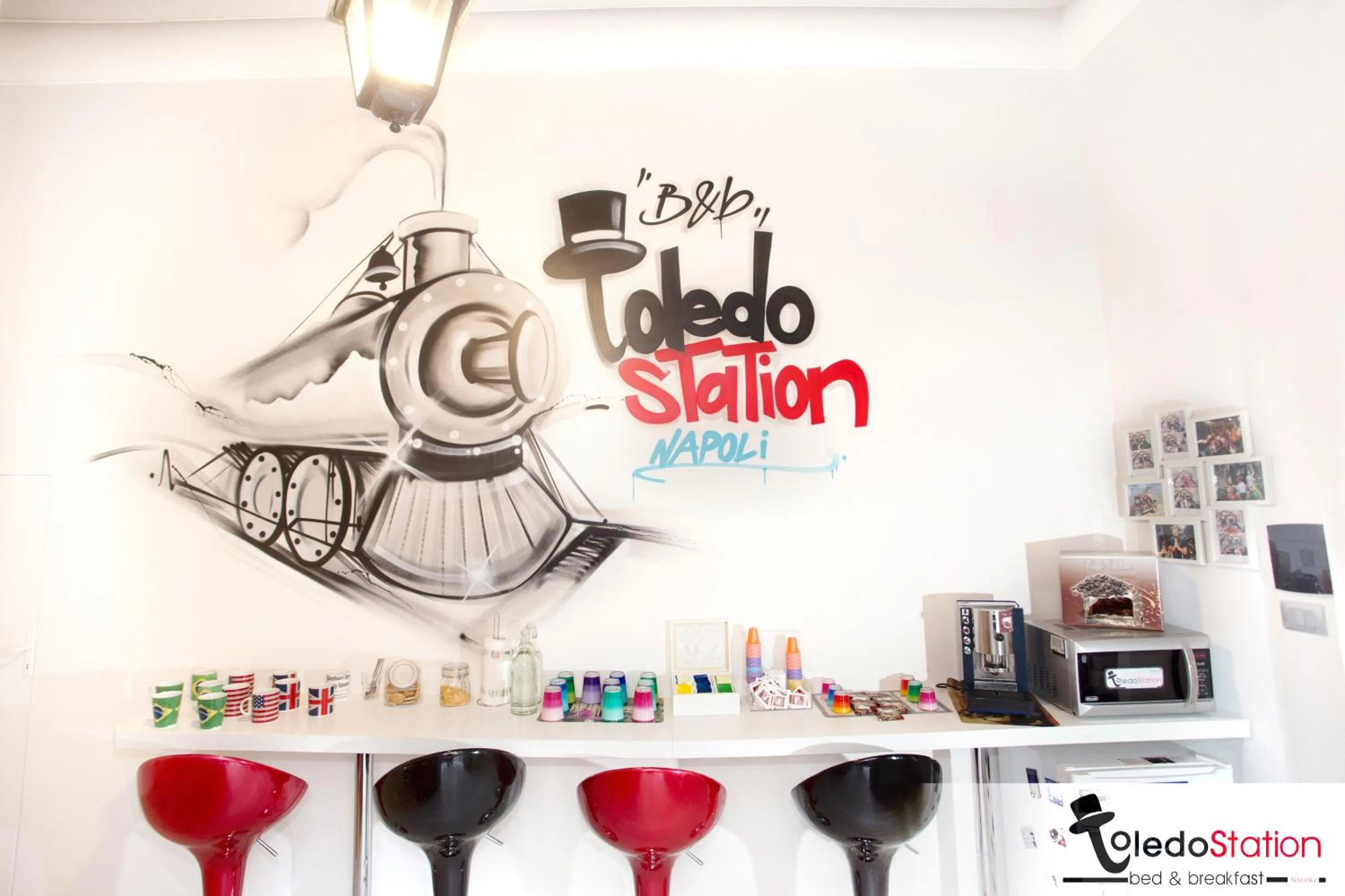 Library in ToledoStation B&B