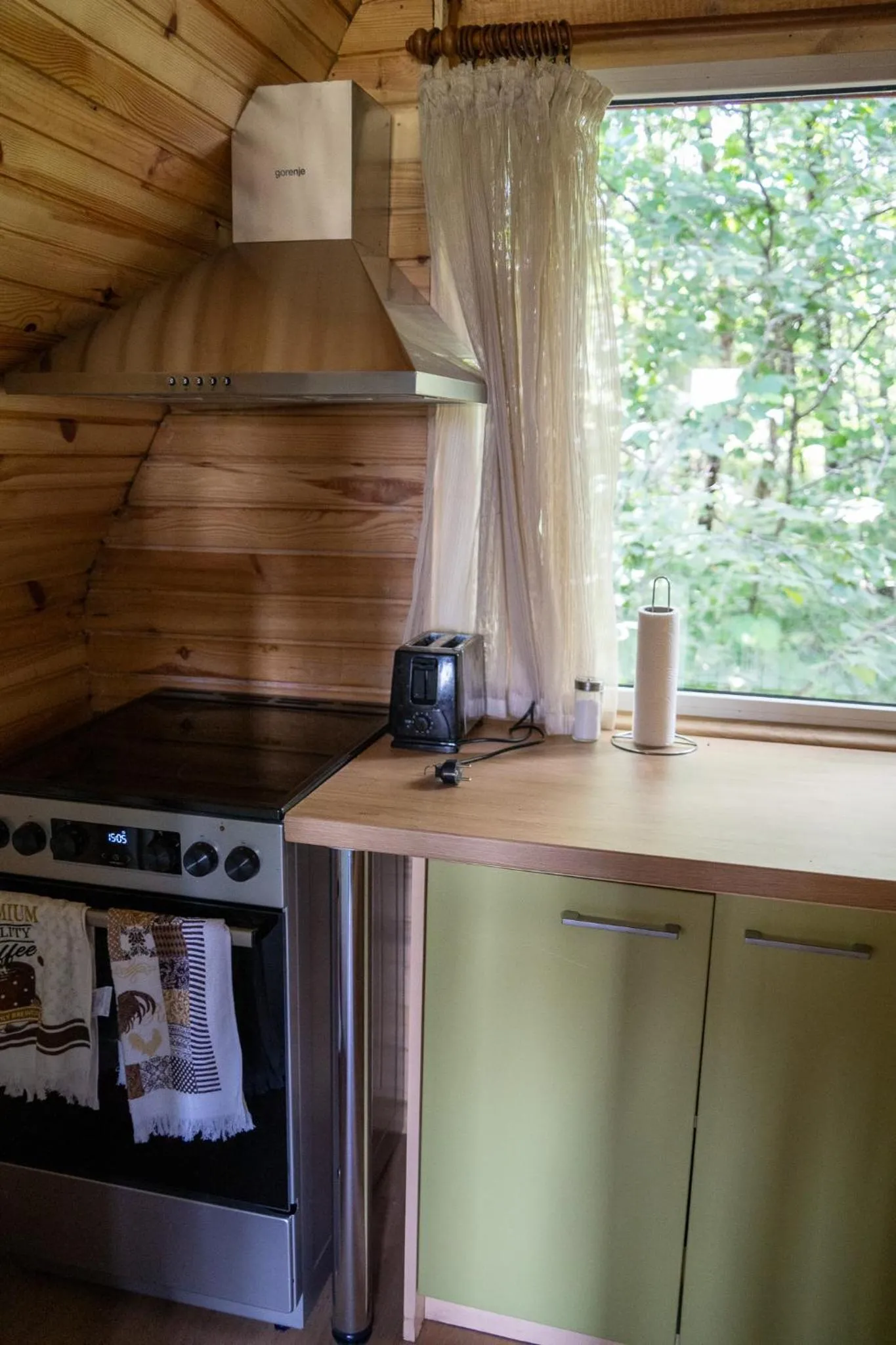 Kitchen or kitchenette in Rusaliite Adventure House
