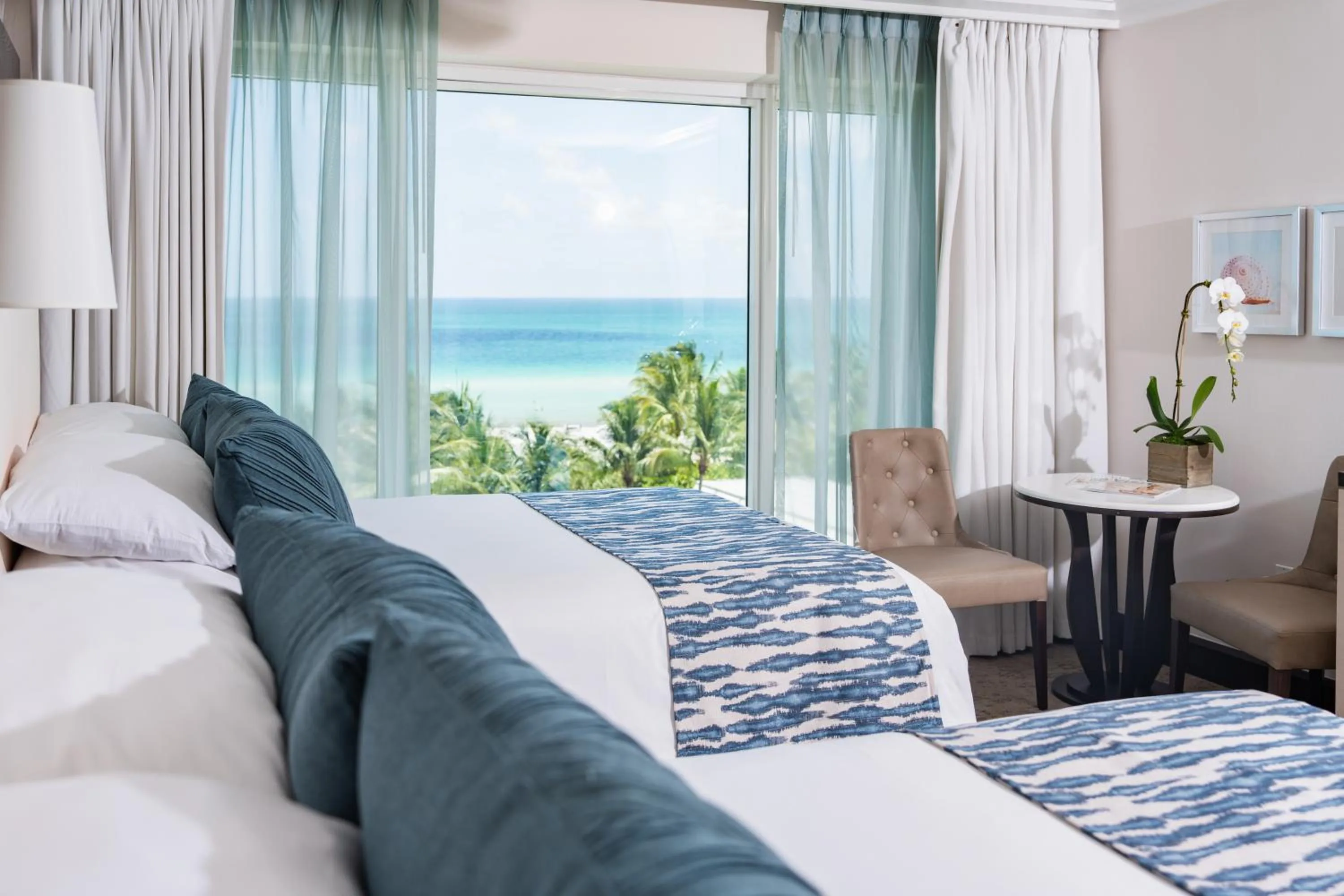 Bedroom, Bed in The Palms Hotel & Spa