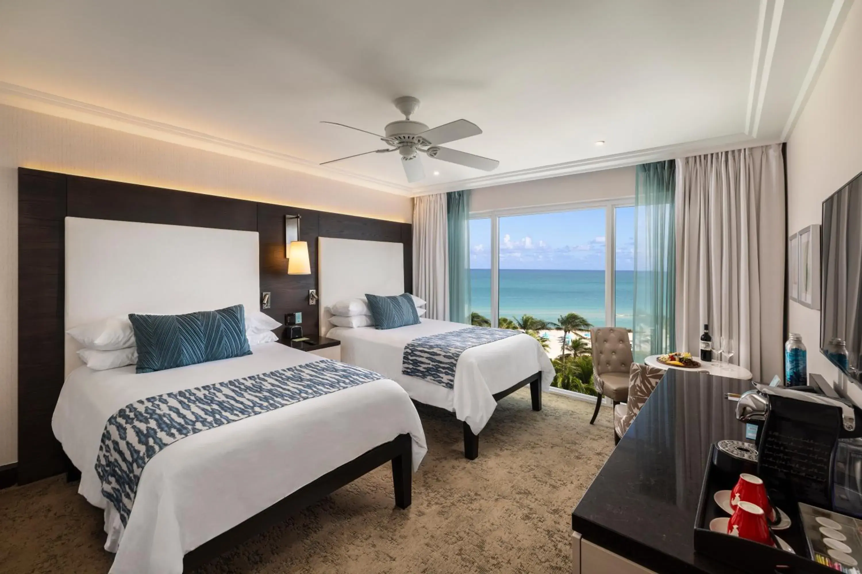Oceanfront 2 Double Beds in The Palms Hotel & Spa Oceanfront 2 Double Beds in The Palms Hotel & Spa