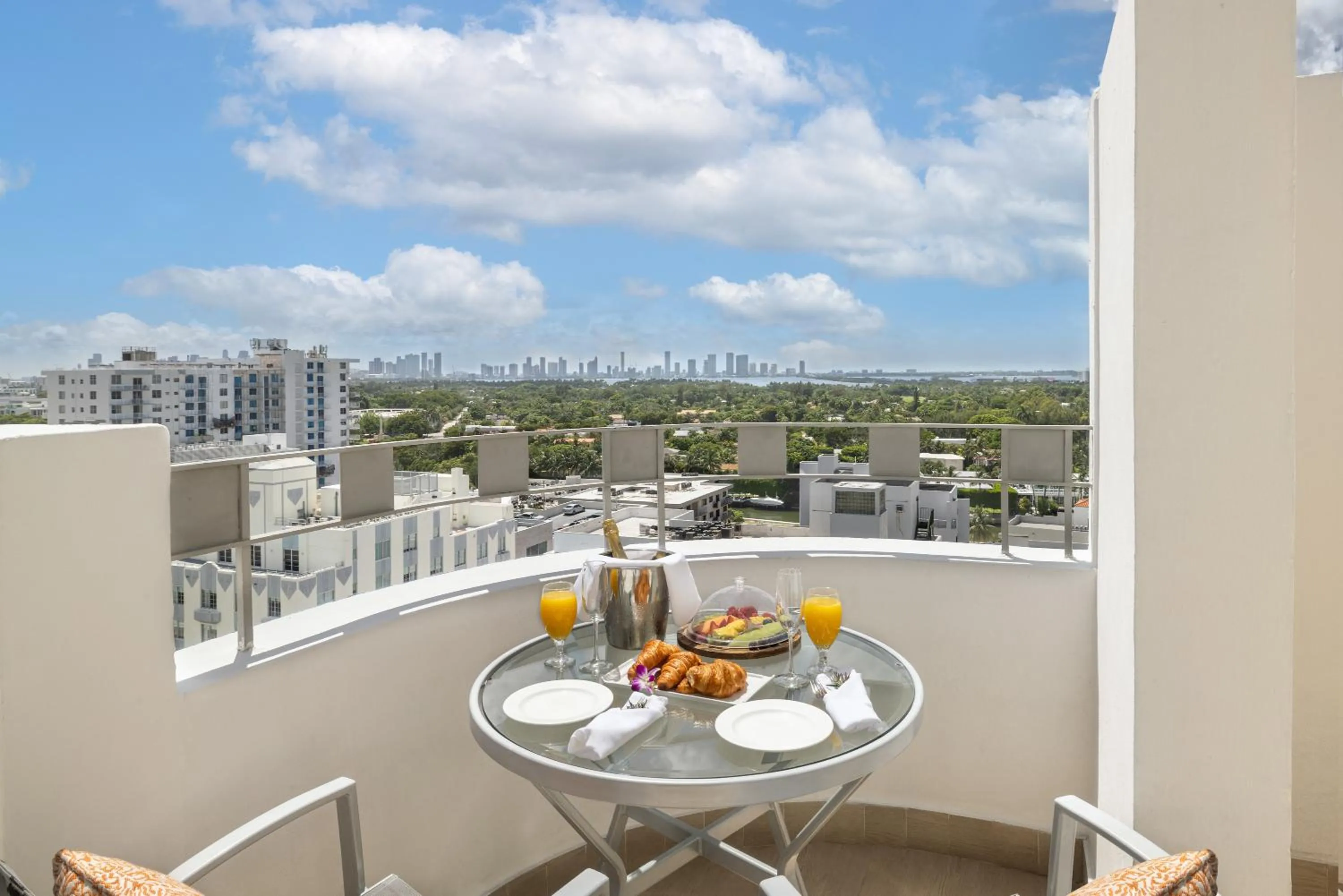 Balcony/Terrace in The Palms Hotel & Spa