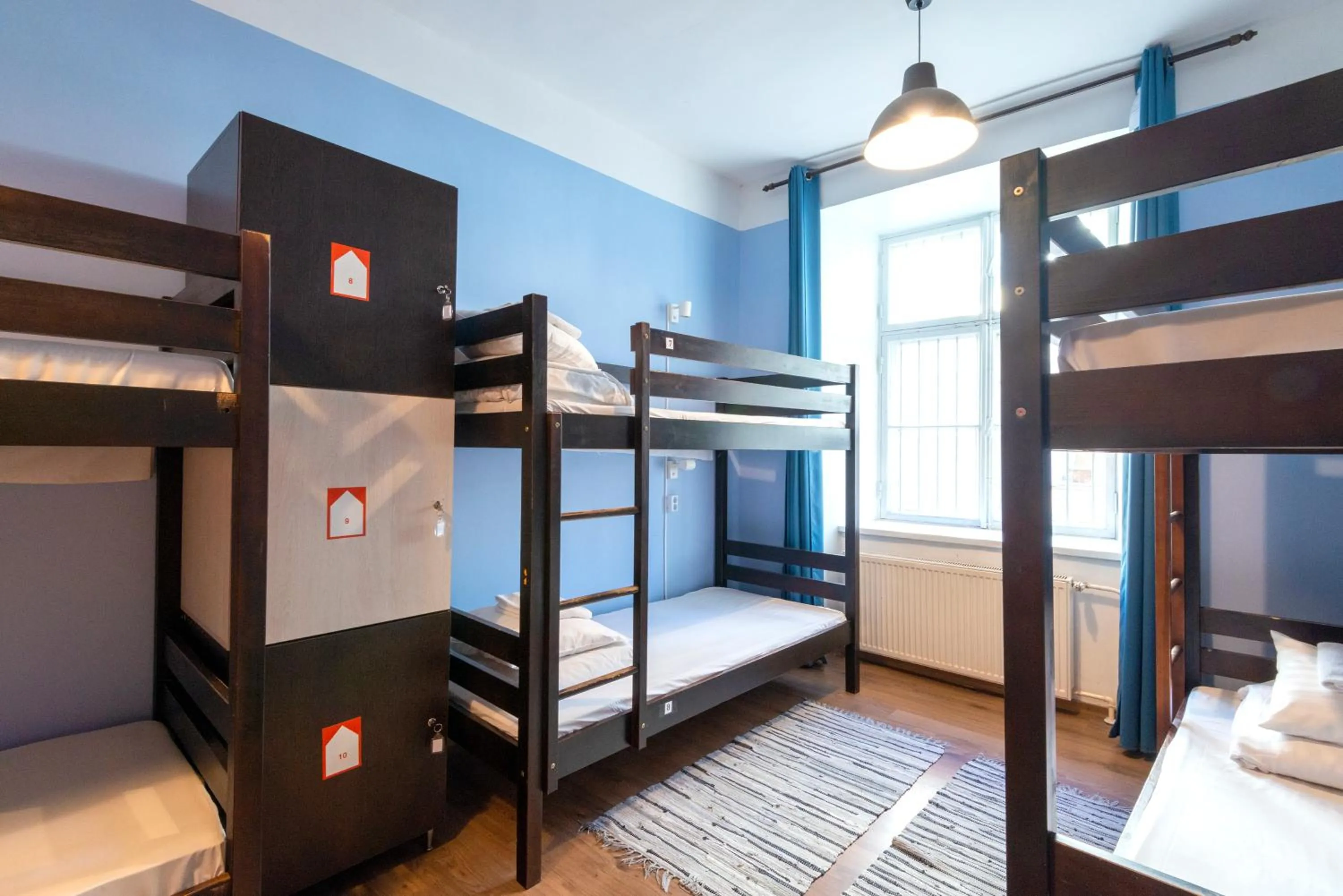 Photo of the whole room, Bed in 16eur - Old Town Munkenhof